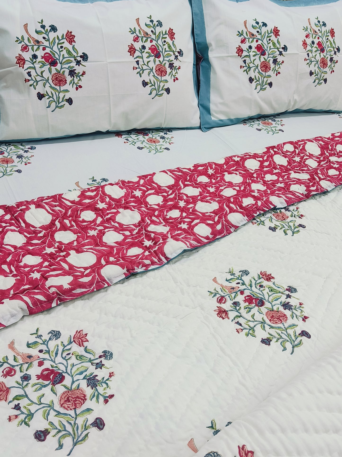 Bedding Sets with Quilts