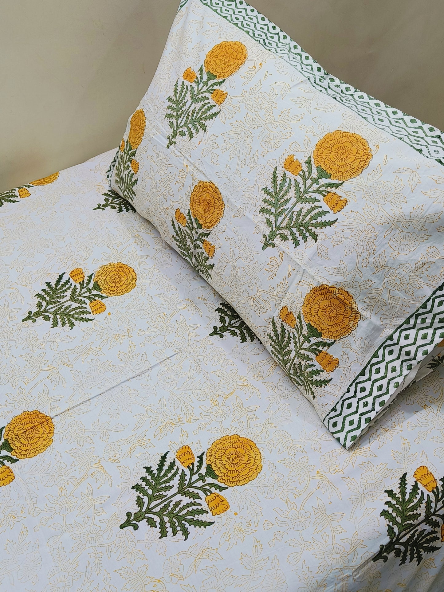 Twin Bedsheets/Single Bedsheets