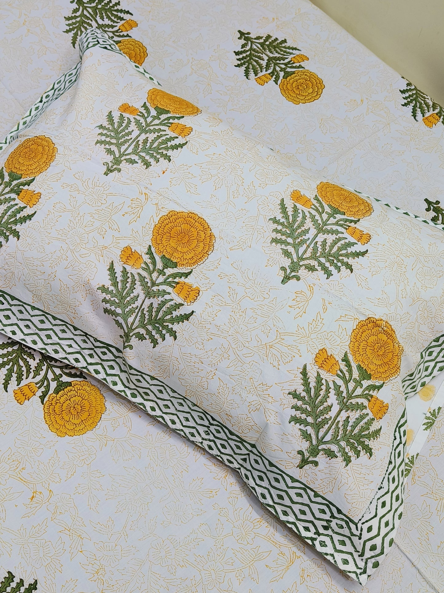 Twin Bedsheets/Single Bedsheets