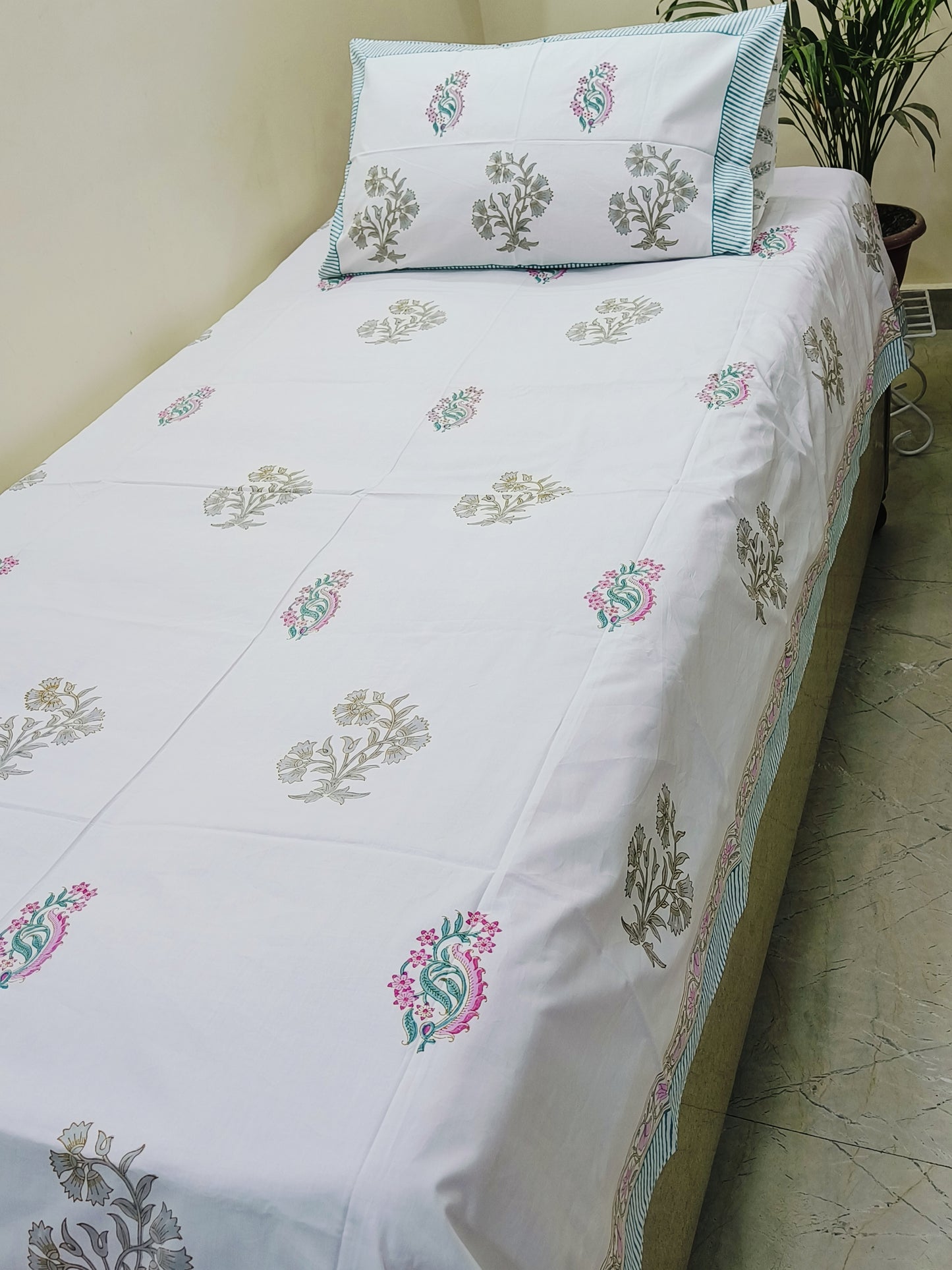 Twin Bedsheets/Single Bedsheets
