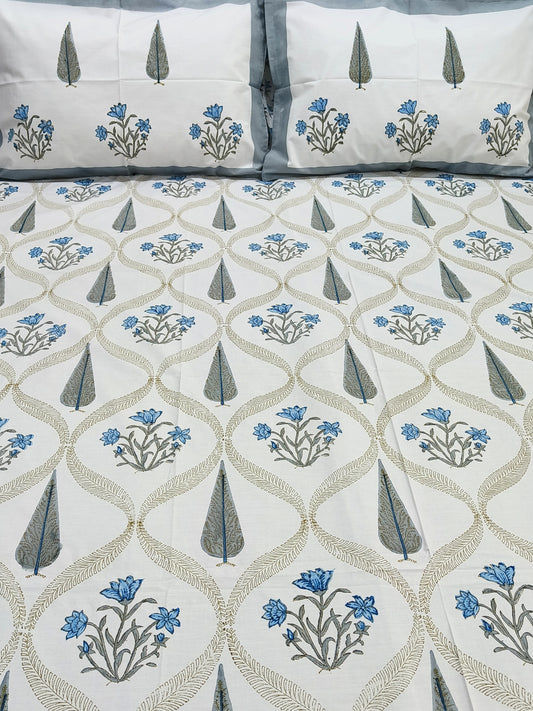 Bedsheet With King Size Pillow Cases
