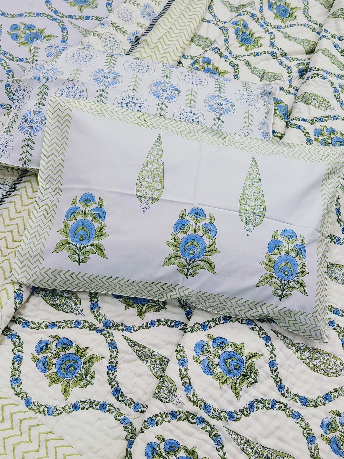 Bedding Sets