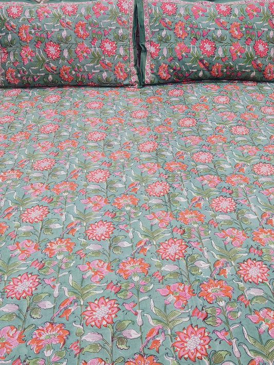 Bedsheet With King Size Pillow Cases