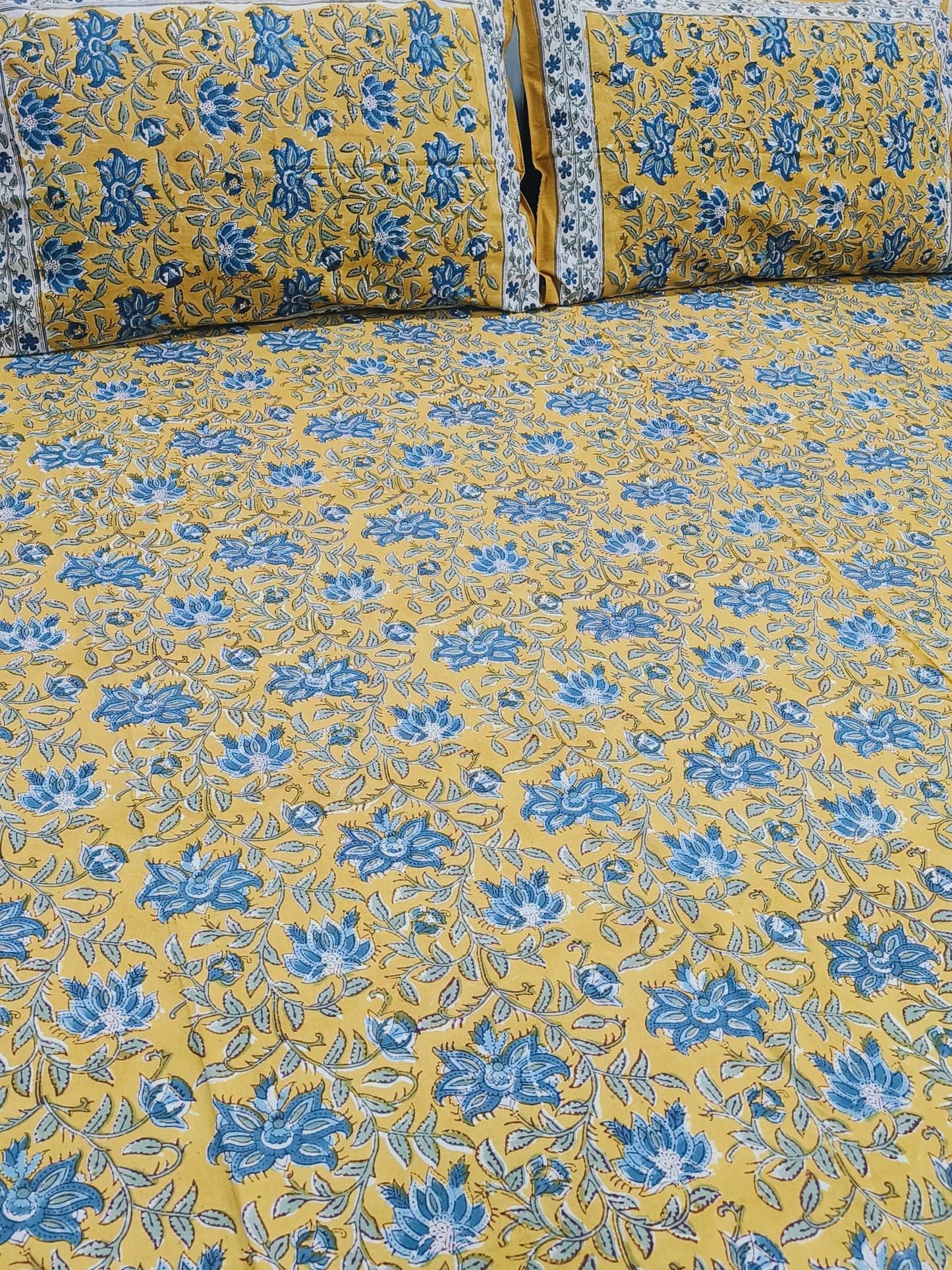 QUEEN Fitted Sheet