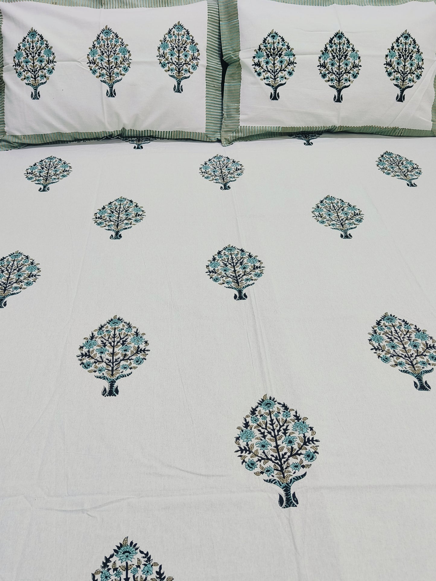 QUEEN Fitted Sheet