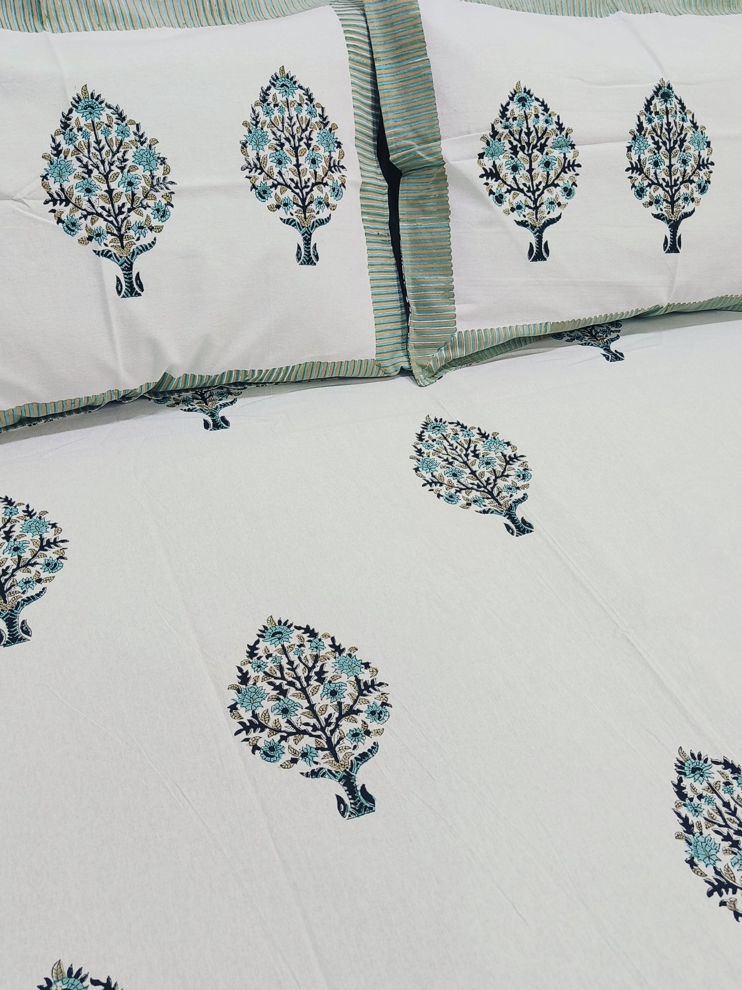 QUEEN Fitted Sheet