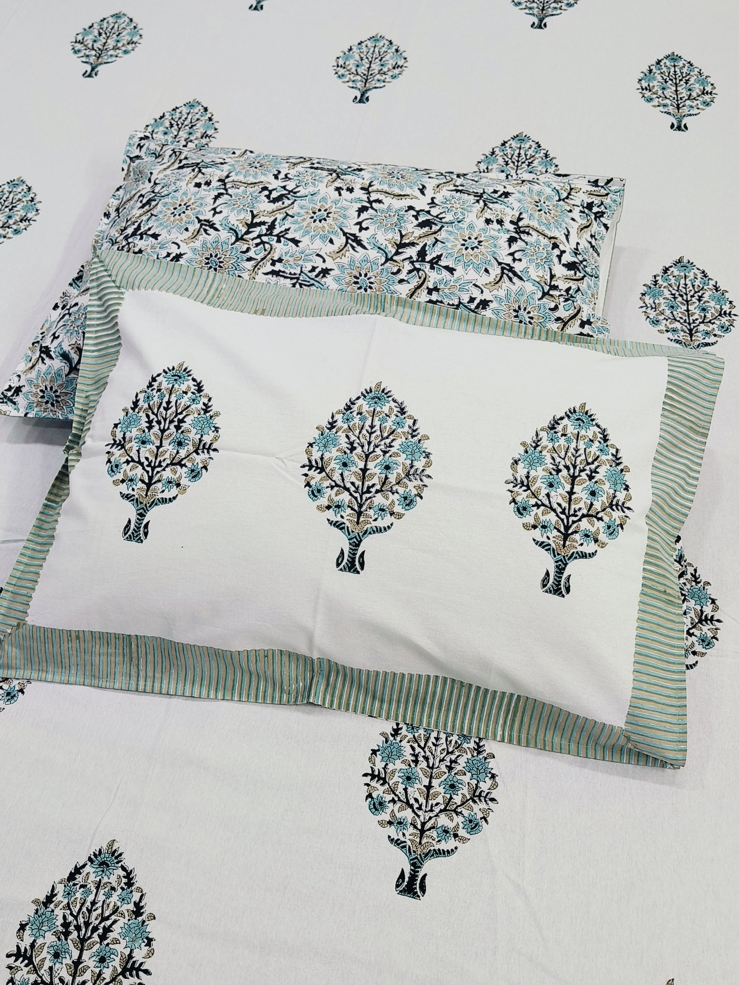 QUEEN Fitted Sheet