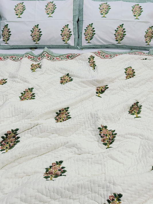 Bedding Sets with Quilts