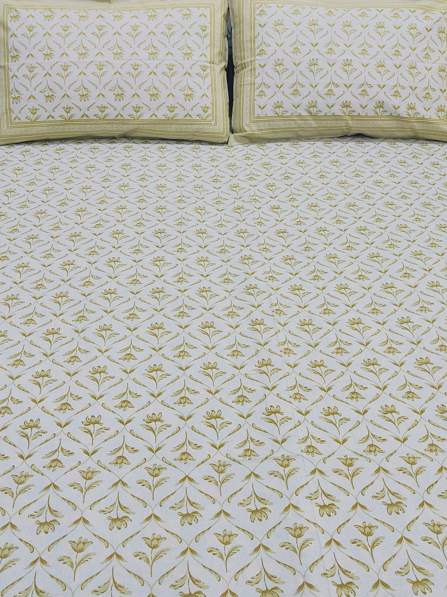 FRESH ARRIVAL! Floral Sadabahaar Bedsheets(Dispatch Time 24 Hours)