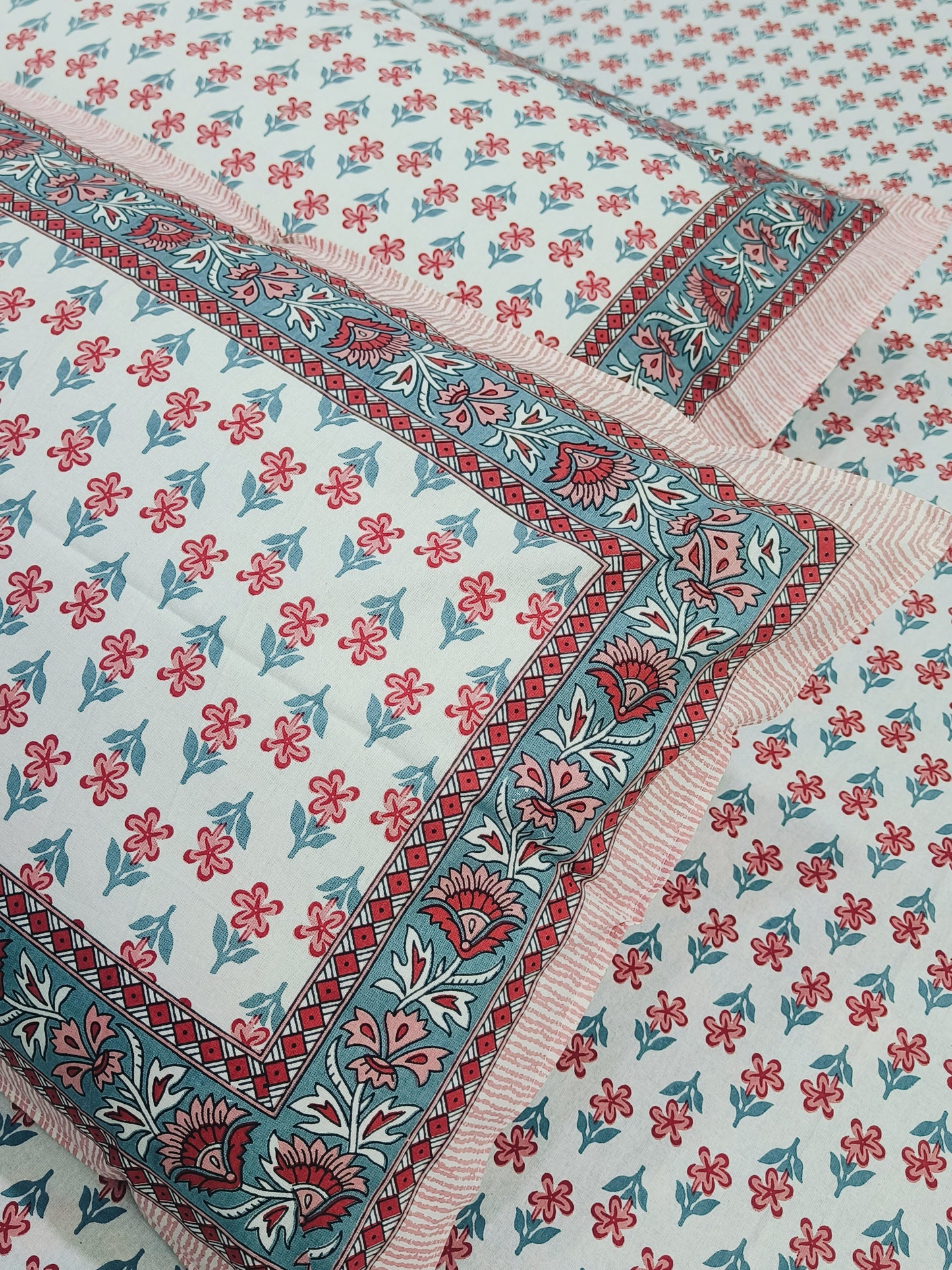 FRESH ARRIVAL! Floral Sadabahaar Bedsheets(Dispatch Time 24 Hours)