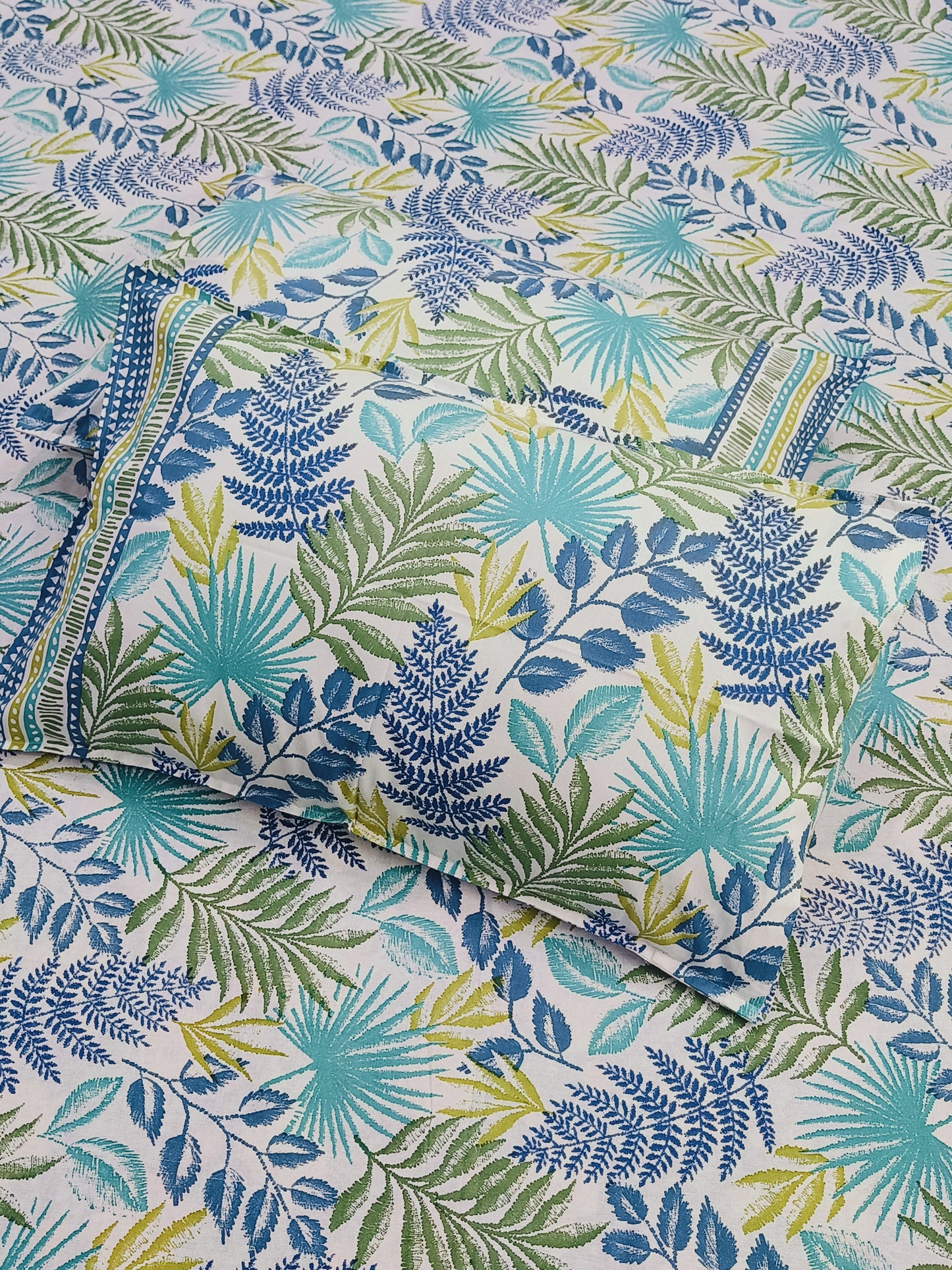 FRESH ARRIVALS Gulbahaar King Size Bedsheets(Dispatch Time 24 Hours)