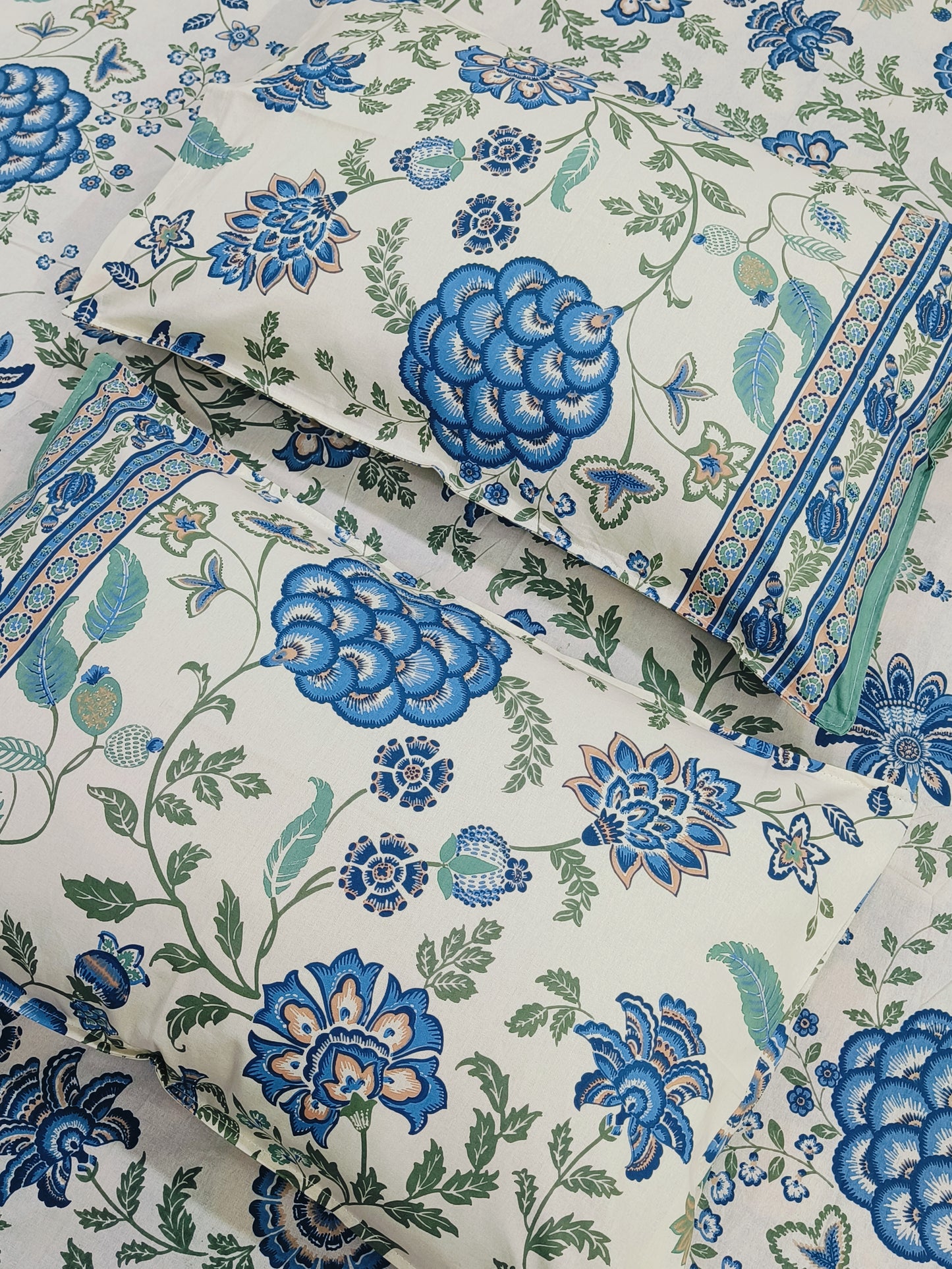 FRESH ARRIVALS Gulbahaar King Size Bedsheets(Dispatch Time 24 Hours)
