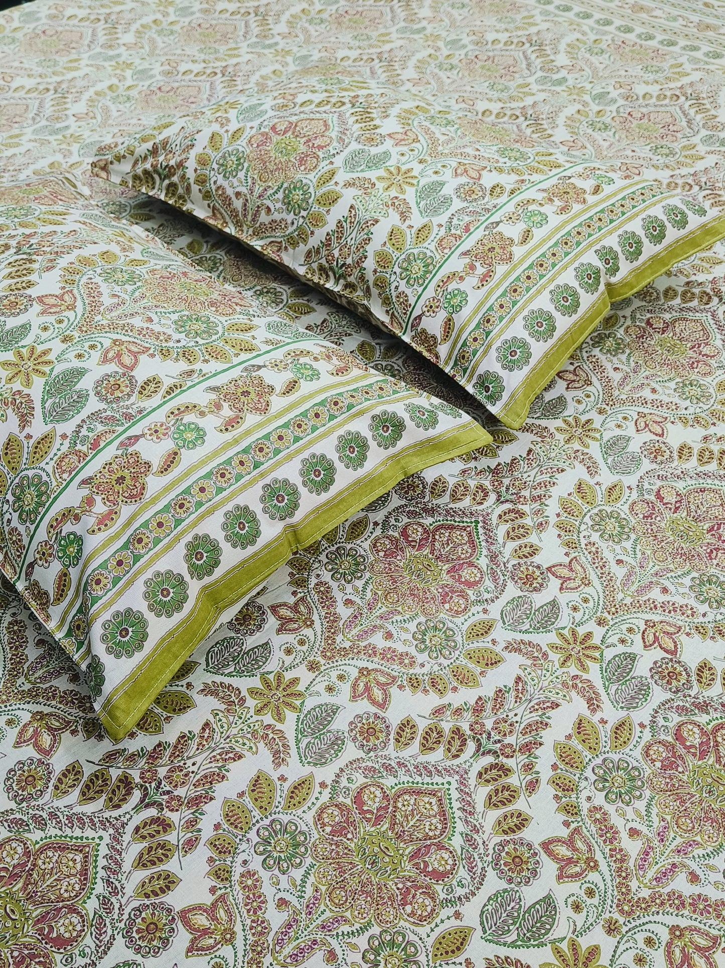 Gulbahaar King Size Bedsheets