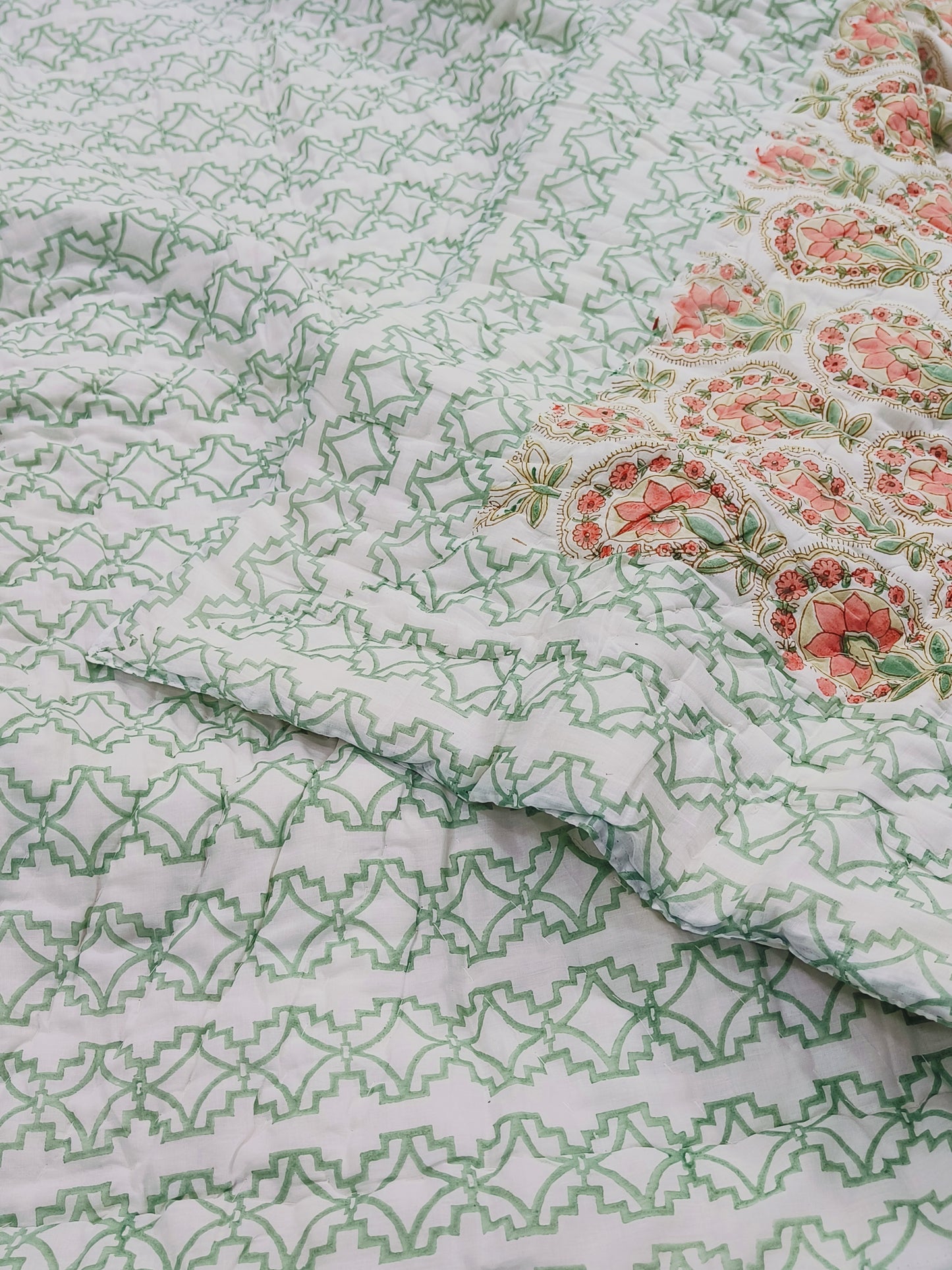 FRESH ARRIVAL Quilts (Double Bed)
