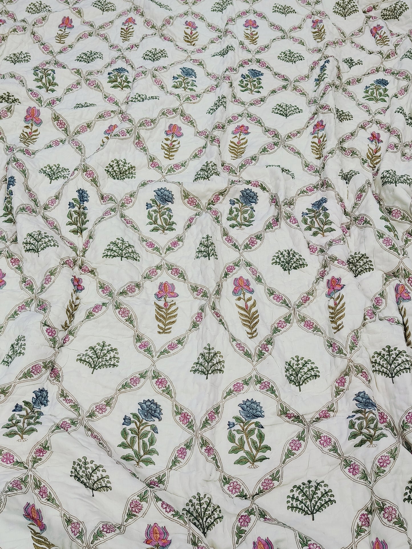 FRESH ARRIVAL Quilts (Double Bed)