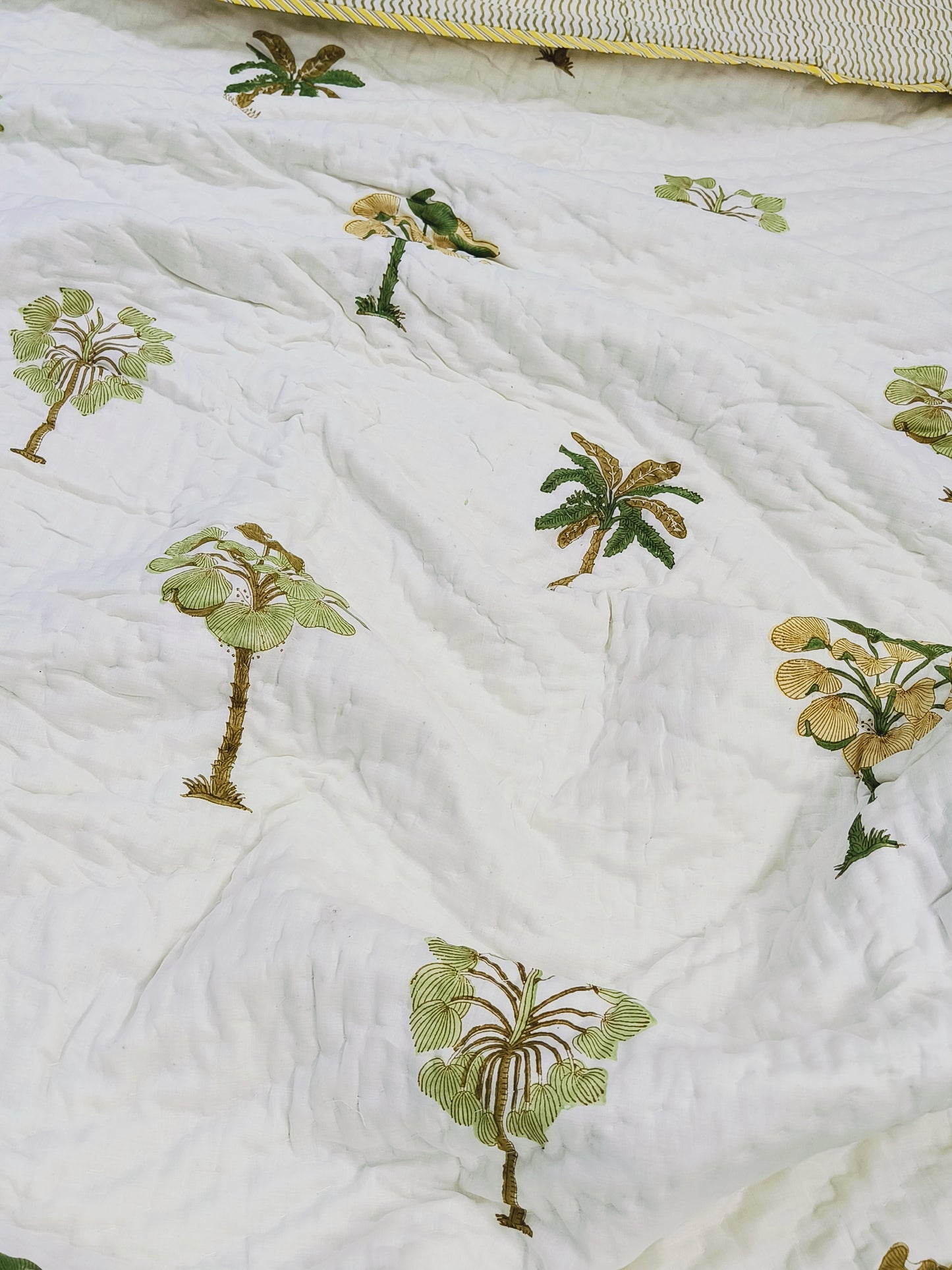FRESH ARRIVAL Quilts (Double Bed)