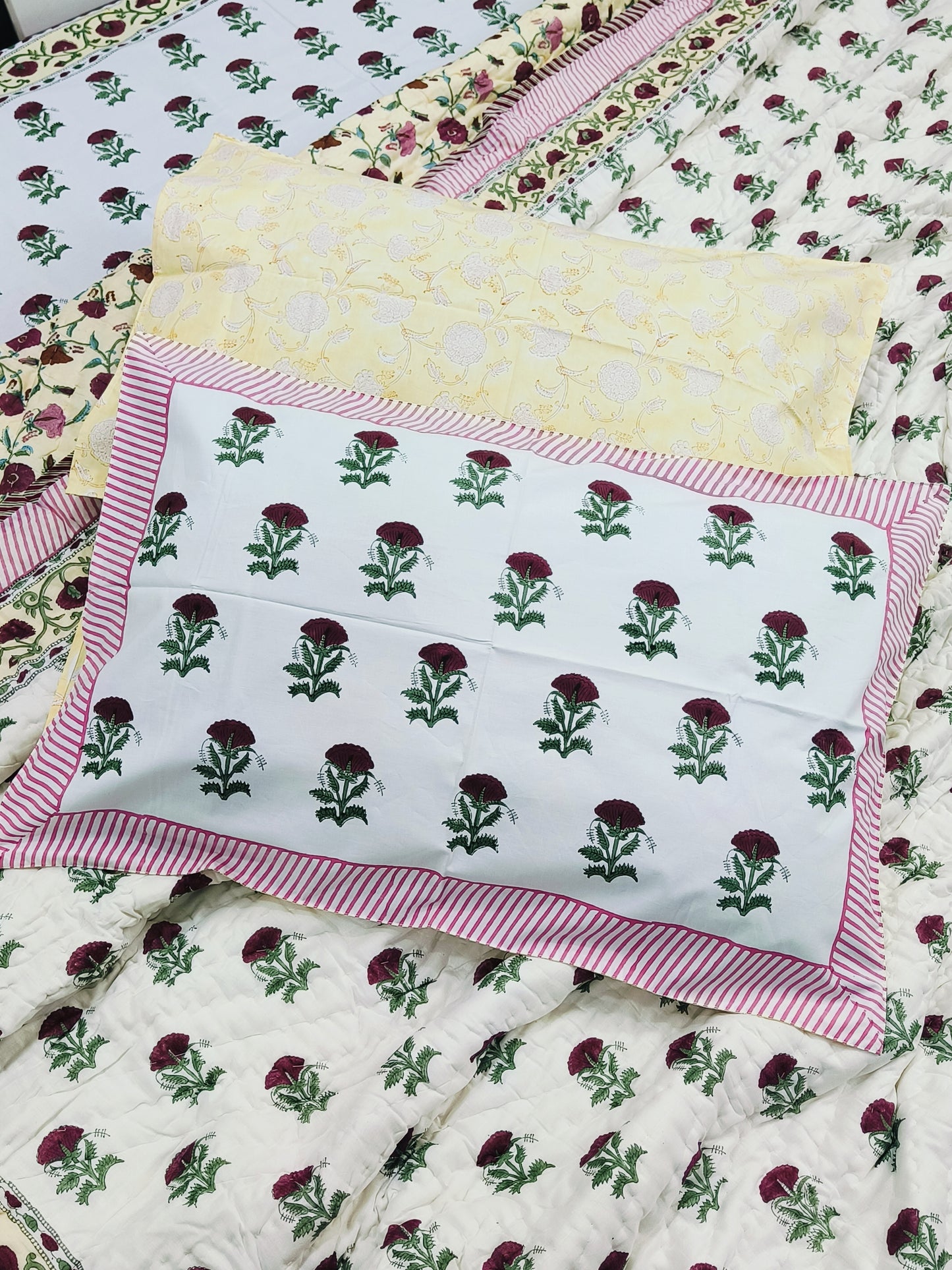 Bedding Sets with Quilts