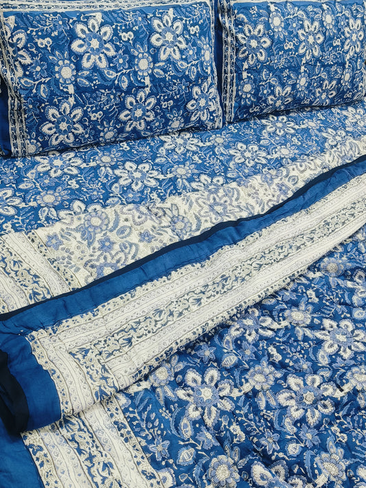 Bedding Sets with Quilts