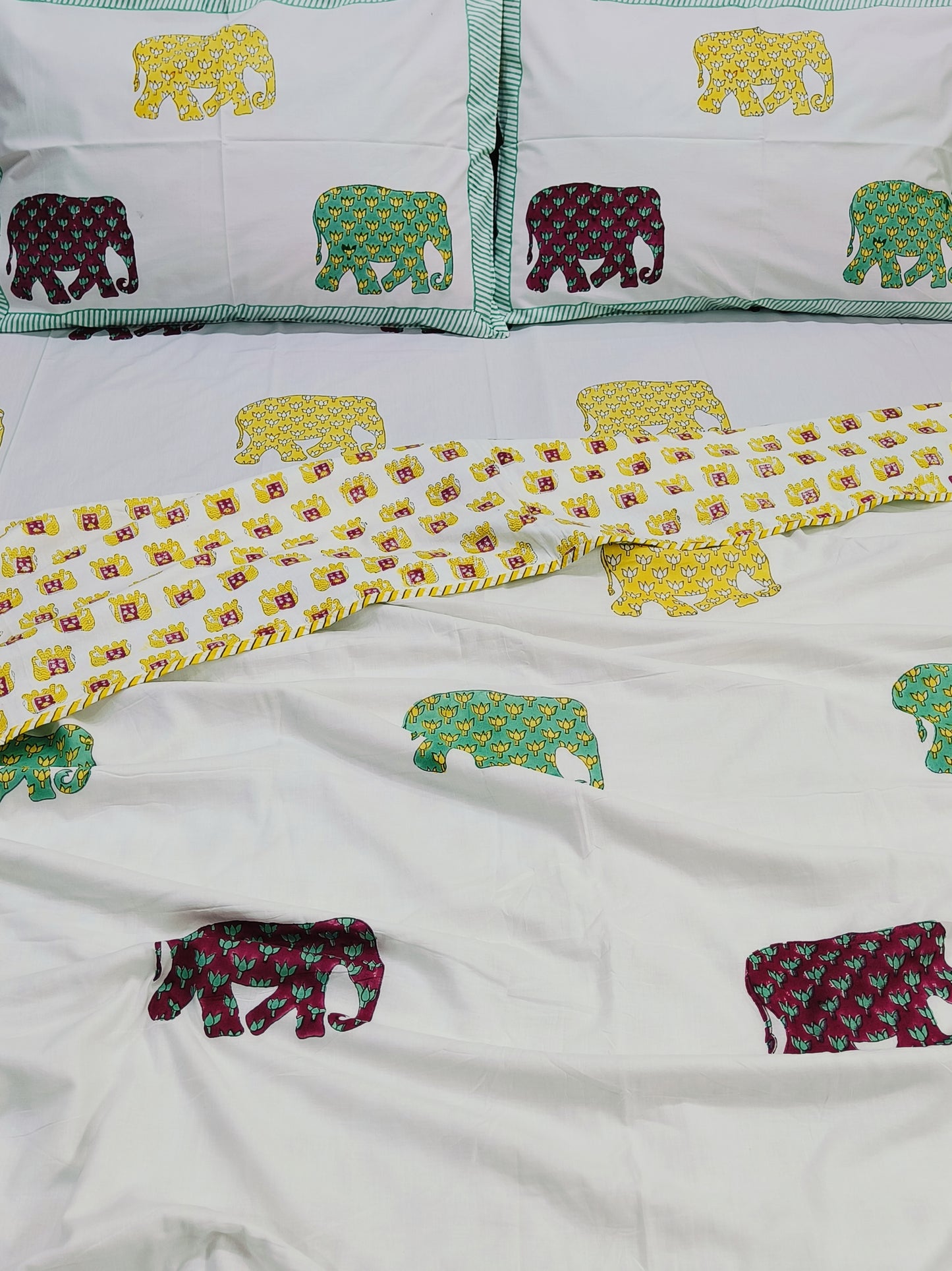 Bedding sets with Dohars