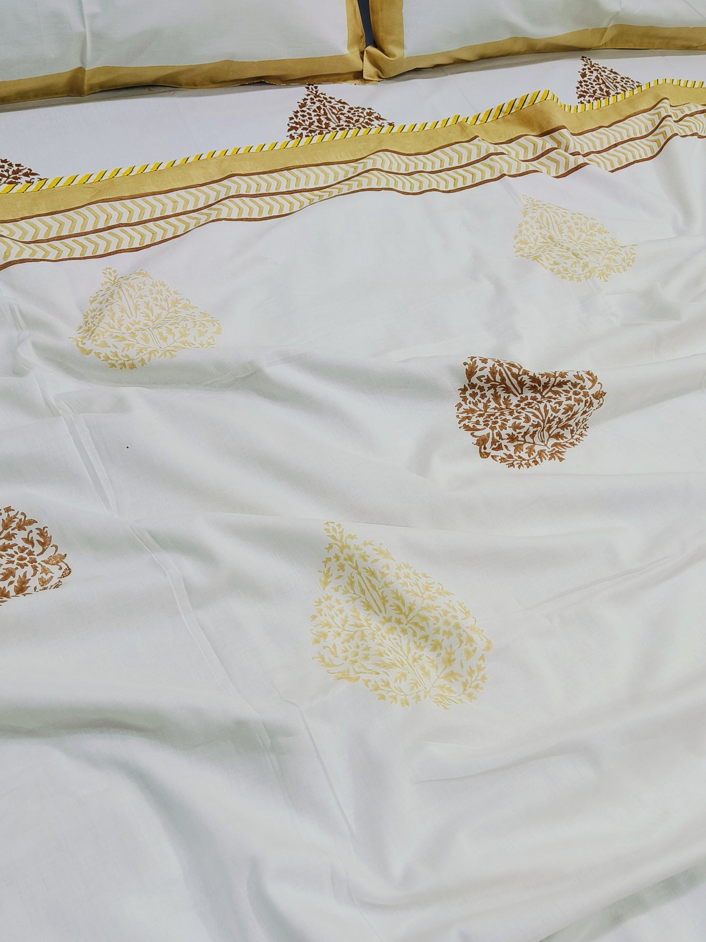 FRESH ARRIVAL Handblock Printed Premium Double Bed Dohars