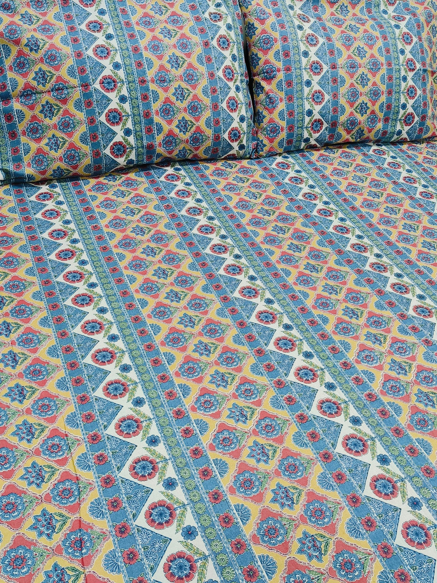 FRESH ARRIVAL! Floral Sadabahaar Bedsheets(Dispatch Time 24 Hours)