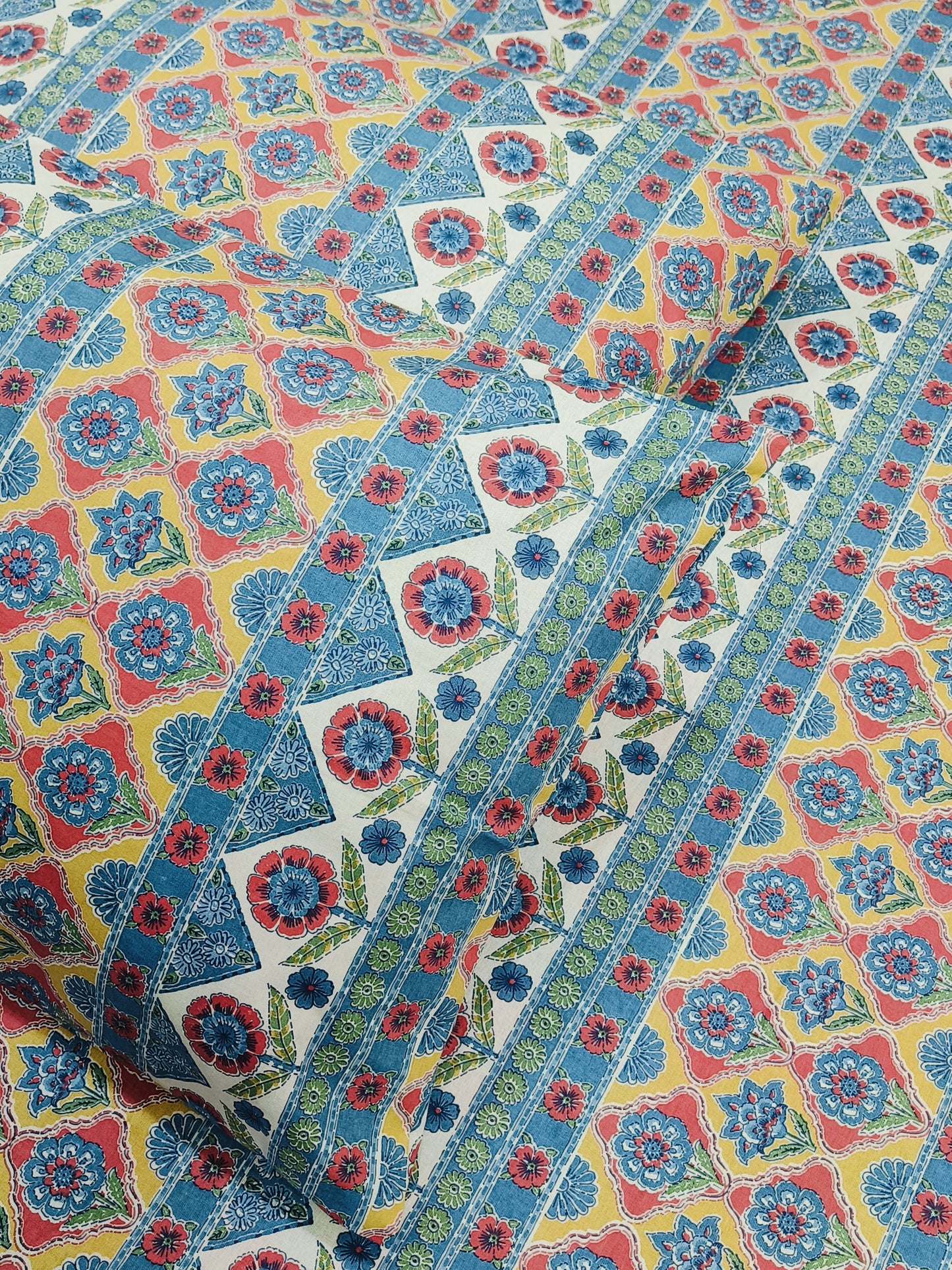 FRESH ARRIVAL! Floral Sadabahaar Bedsheets(Dispatch Time 24 Hours)