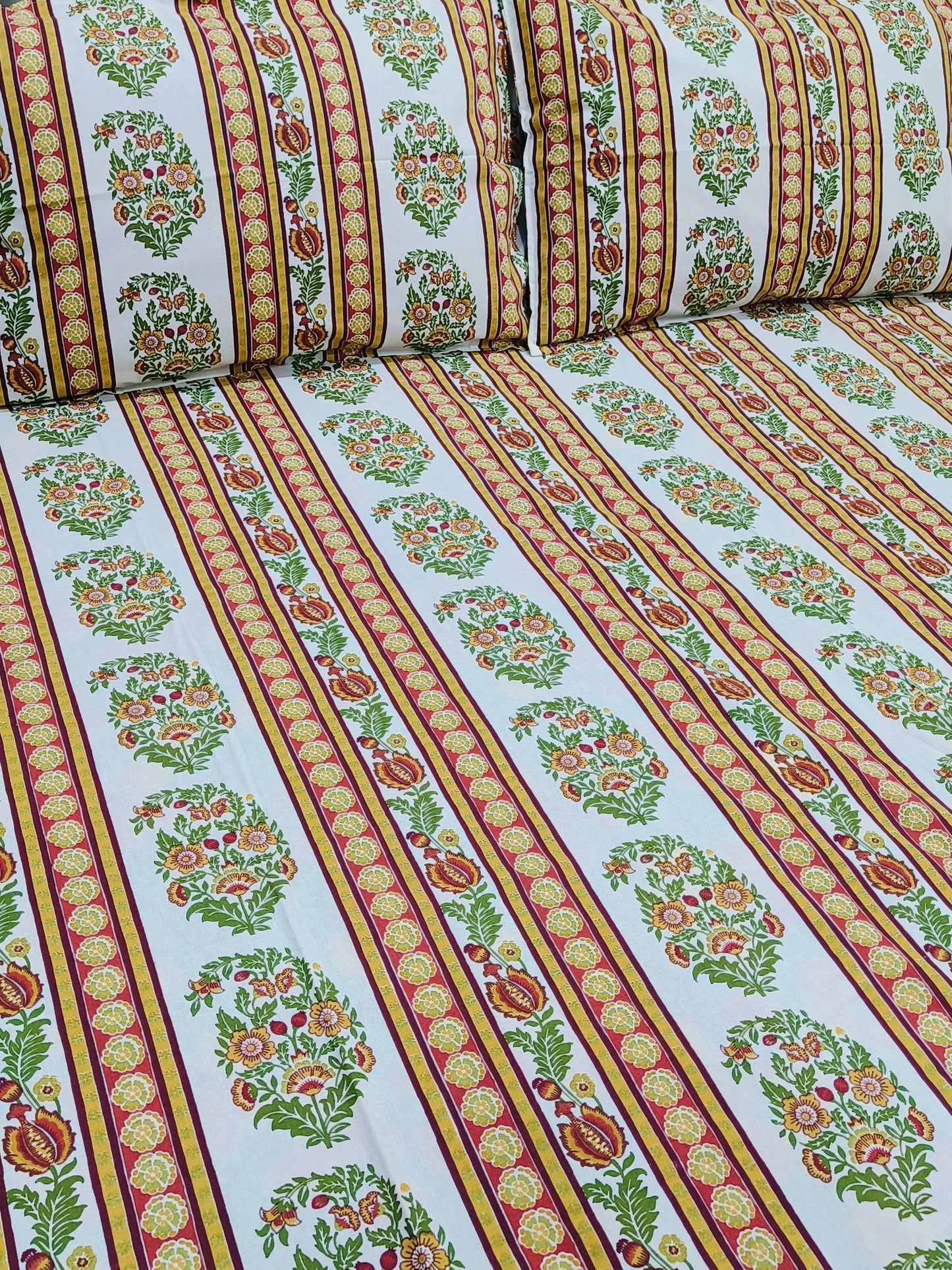 FRESH ARRIVAL! Floral Sadabahaar Bedsheets(Dispatch Time 24 Hours)