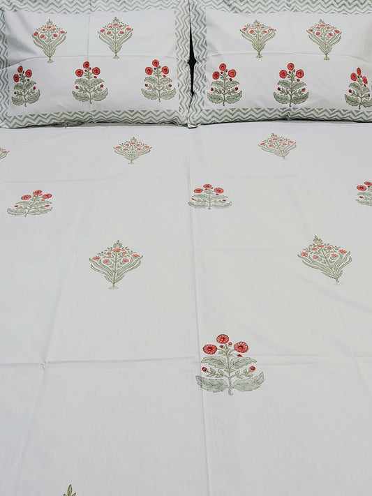 Bedsheet With King Size Pillow Cases