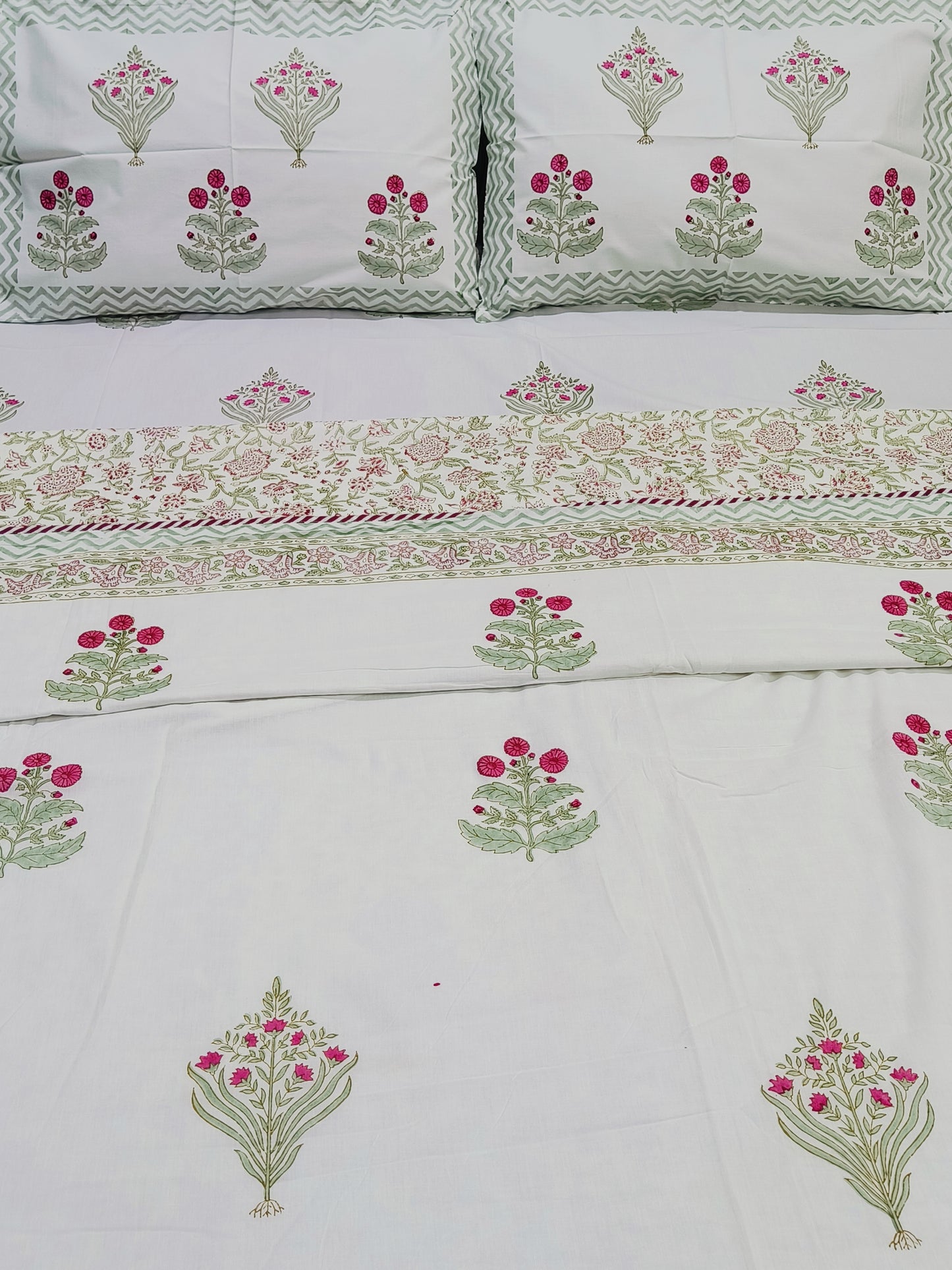 Bedding sets with Dohars