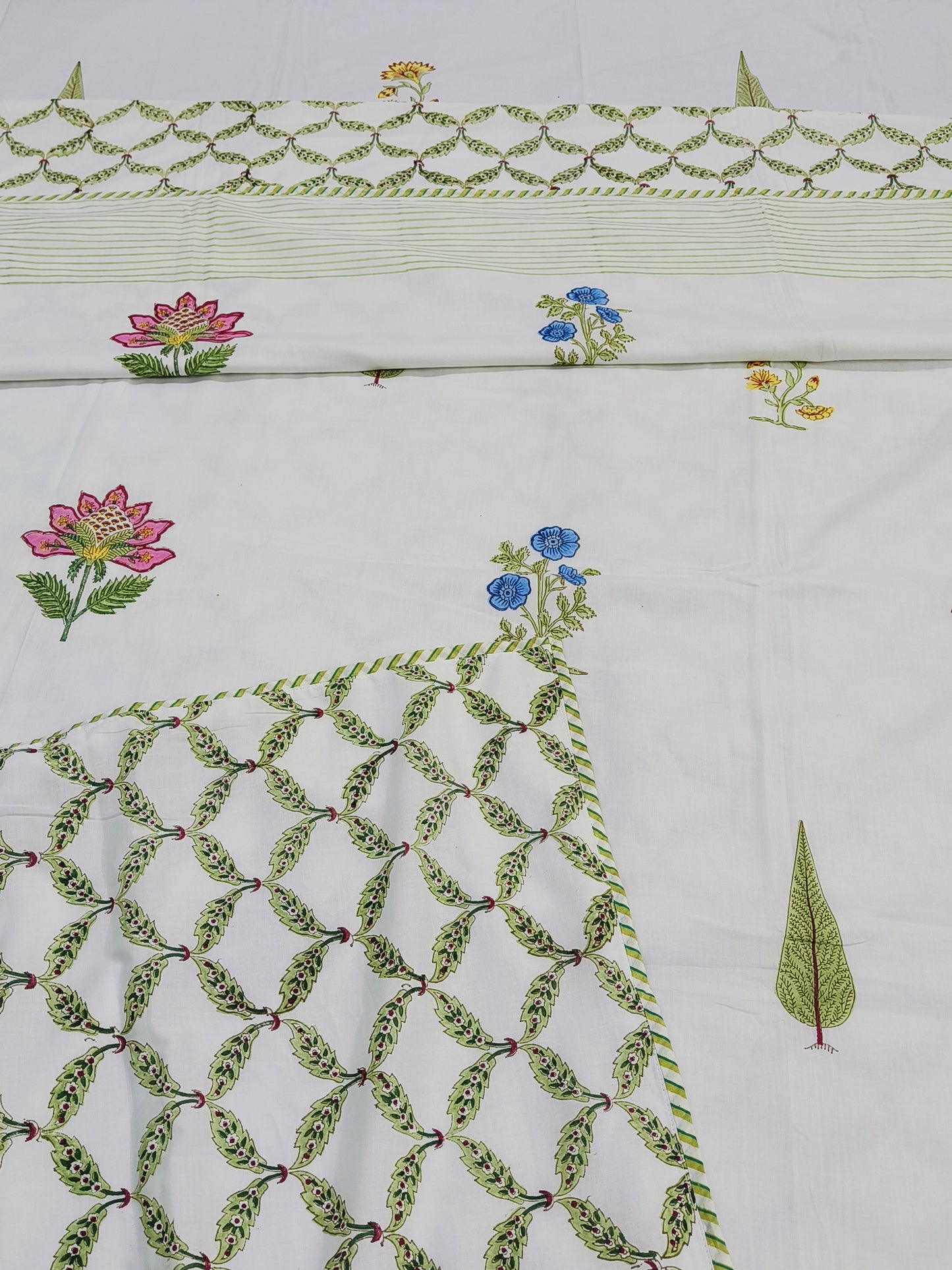 FRESH ARRIVAL Handblock Printed Premium Double Bed Dohars