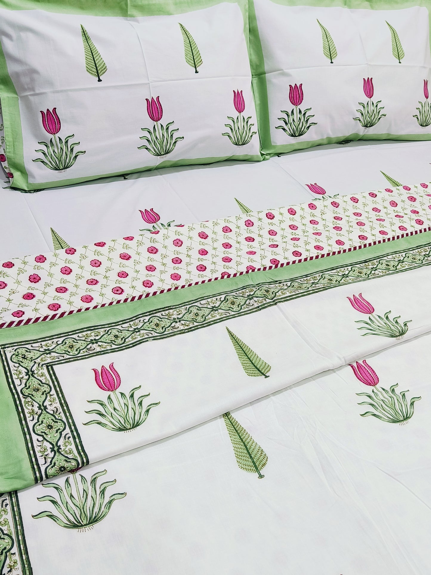 Bedding sets with Dohars