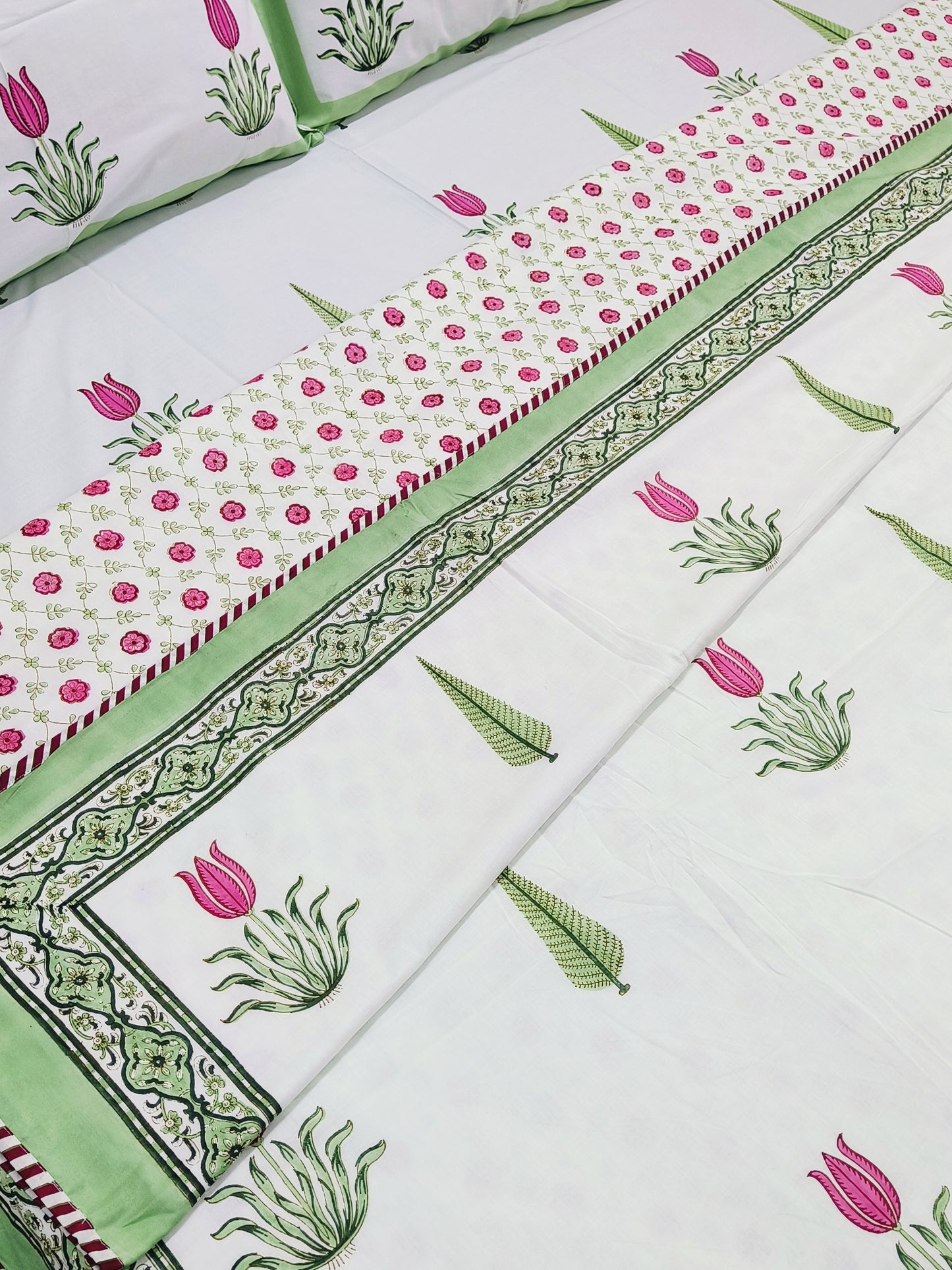 Bedding sets with Dohars
