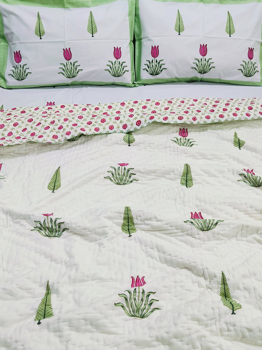 Bedding Sets with Quilts