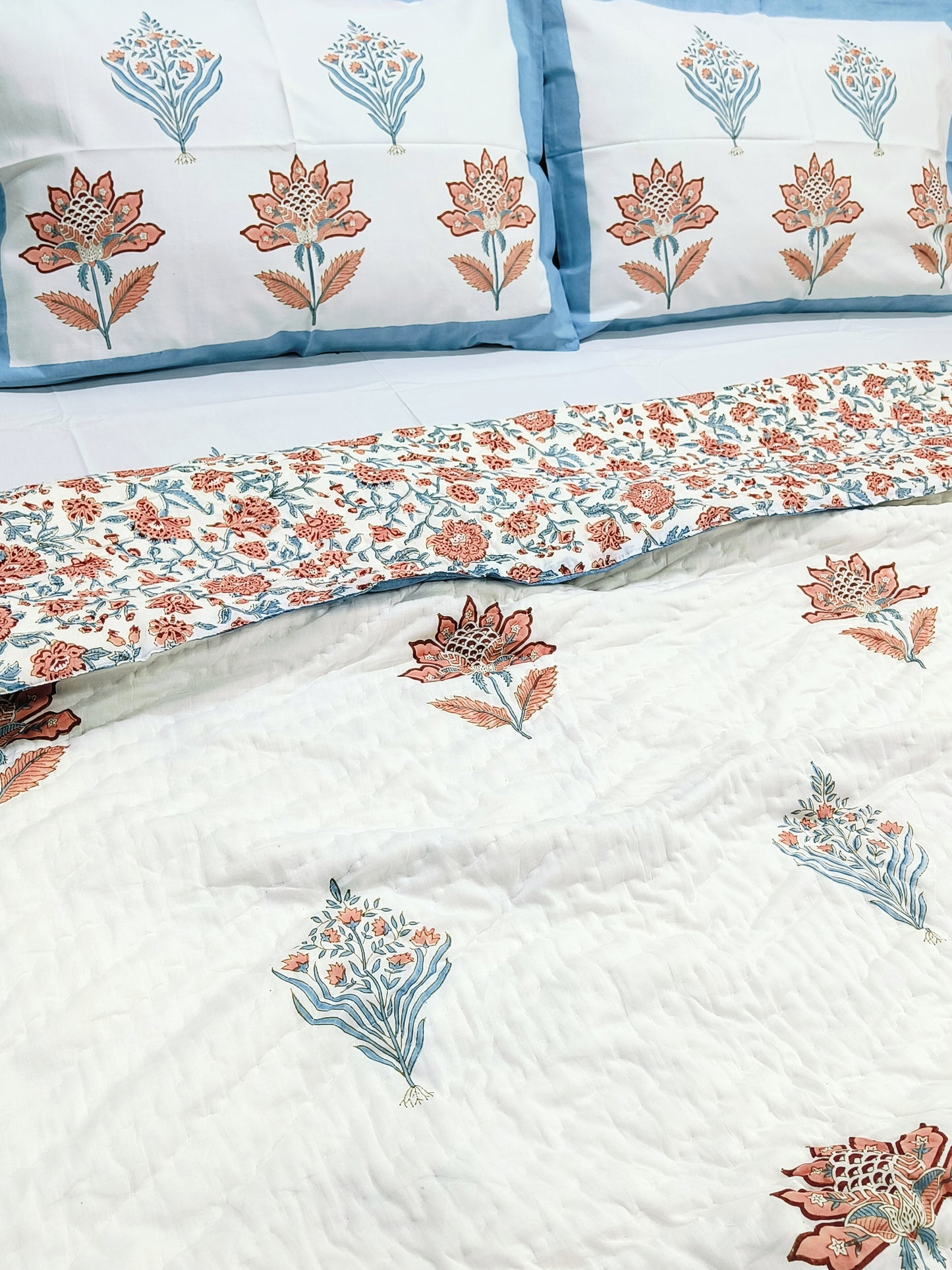 Bedding Sets with Quilts