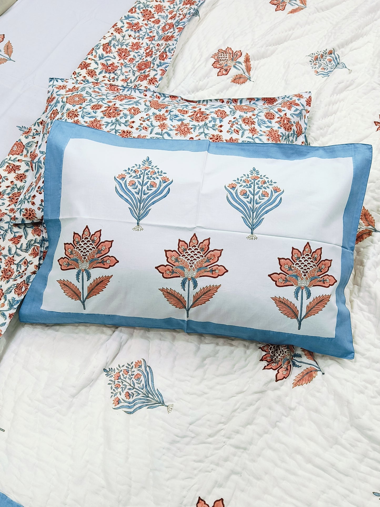 Bedding Sets with Quilts