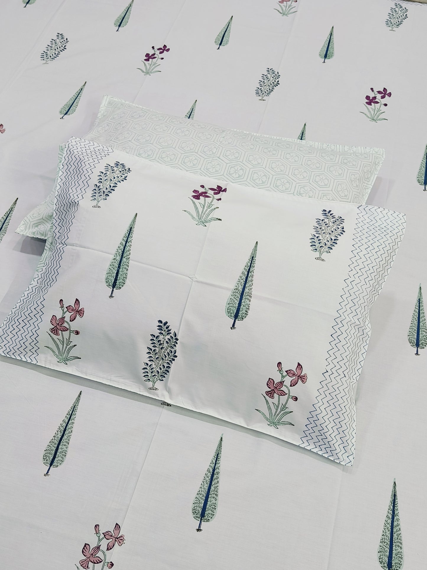 QUEEN Fitted Sheet