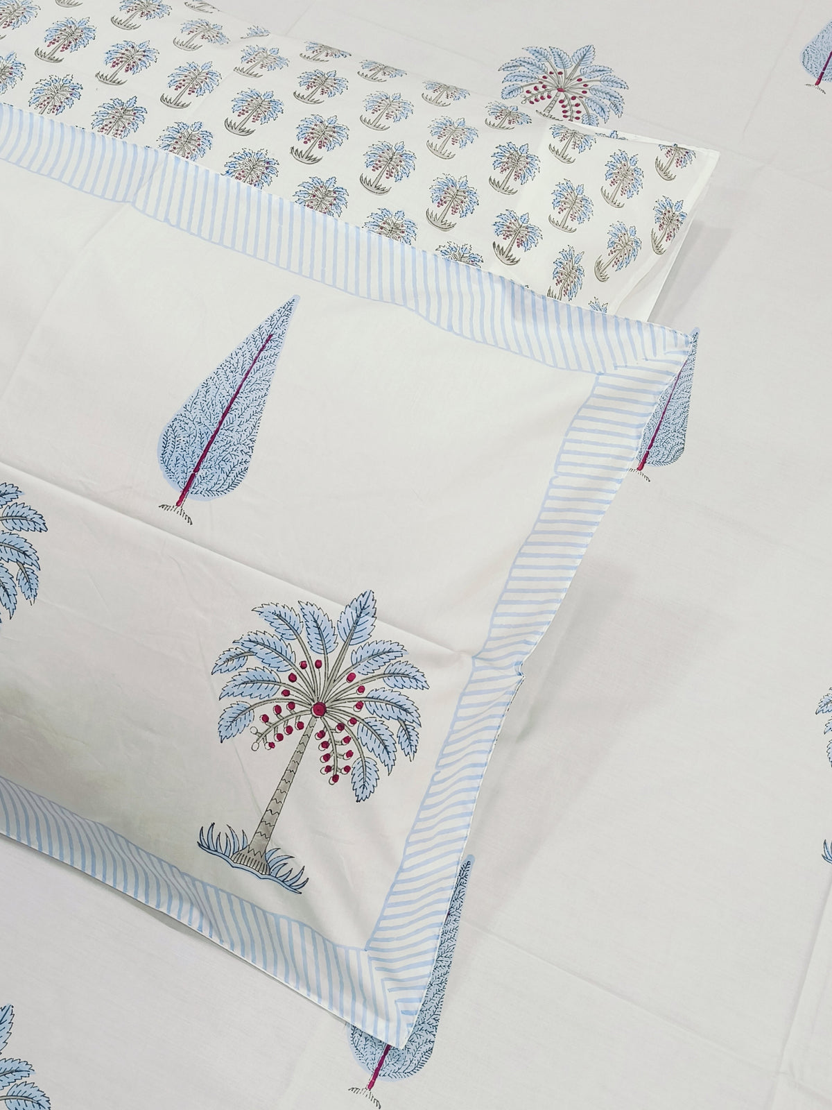 QUEEN Fitted Sheet