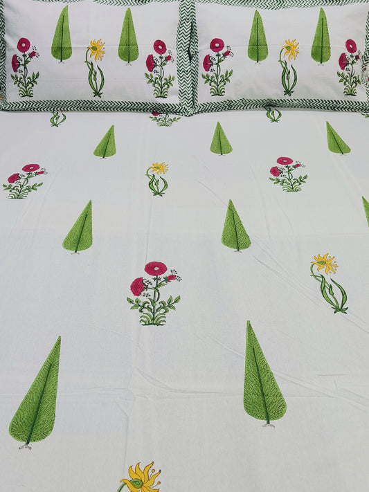 Bedsheet With King Size Pillow Cases