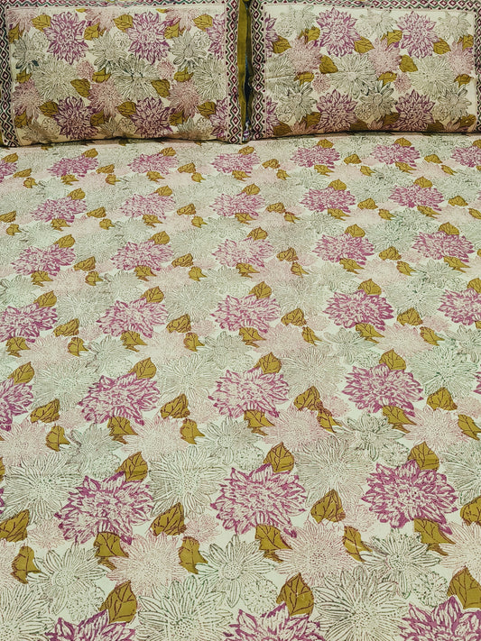 Bedsheet With King Size Pillow Cases