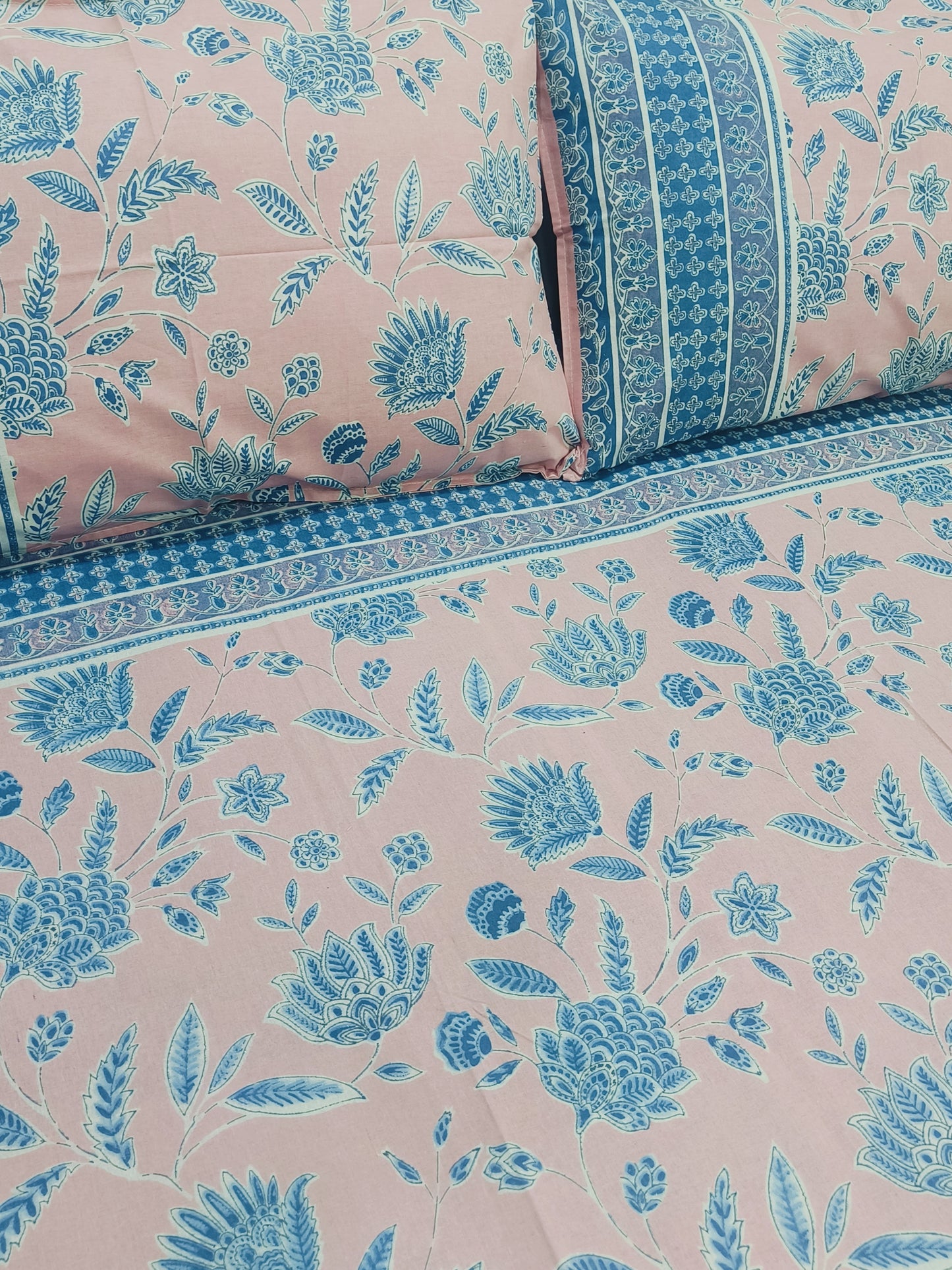 FRESH ARRIVALS Gulbahaar King Size Bedsheets(Dispatch Time 24 Hours)