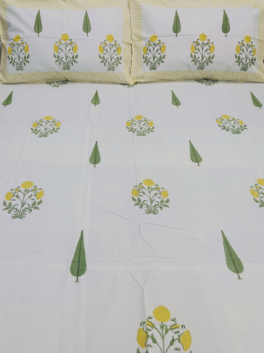 Bedsheet With King Size Pillow Cases