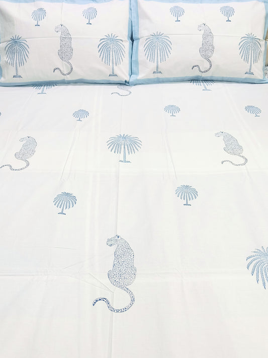 Bedsheet With King Size Pillow Cases