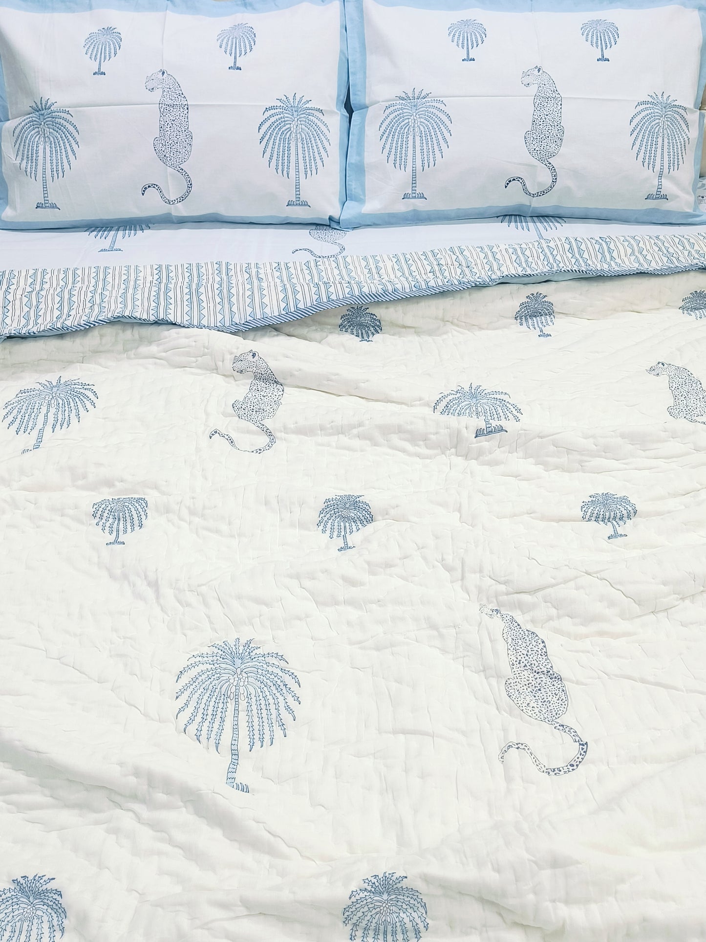 Bedding Sets with Quilts