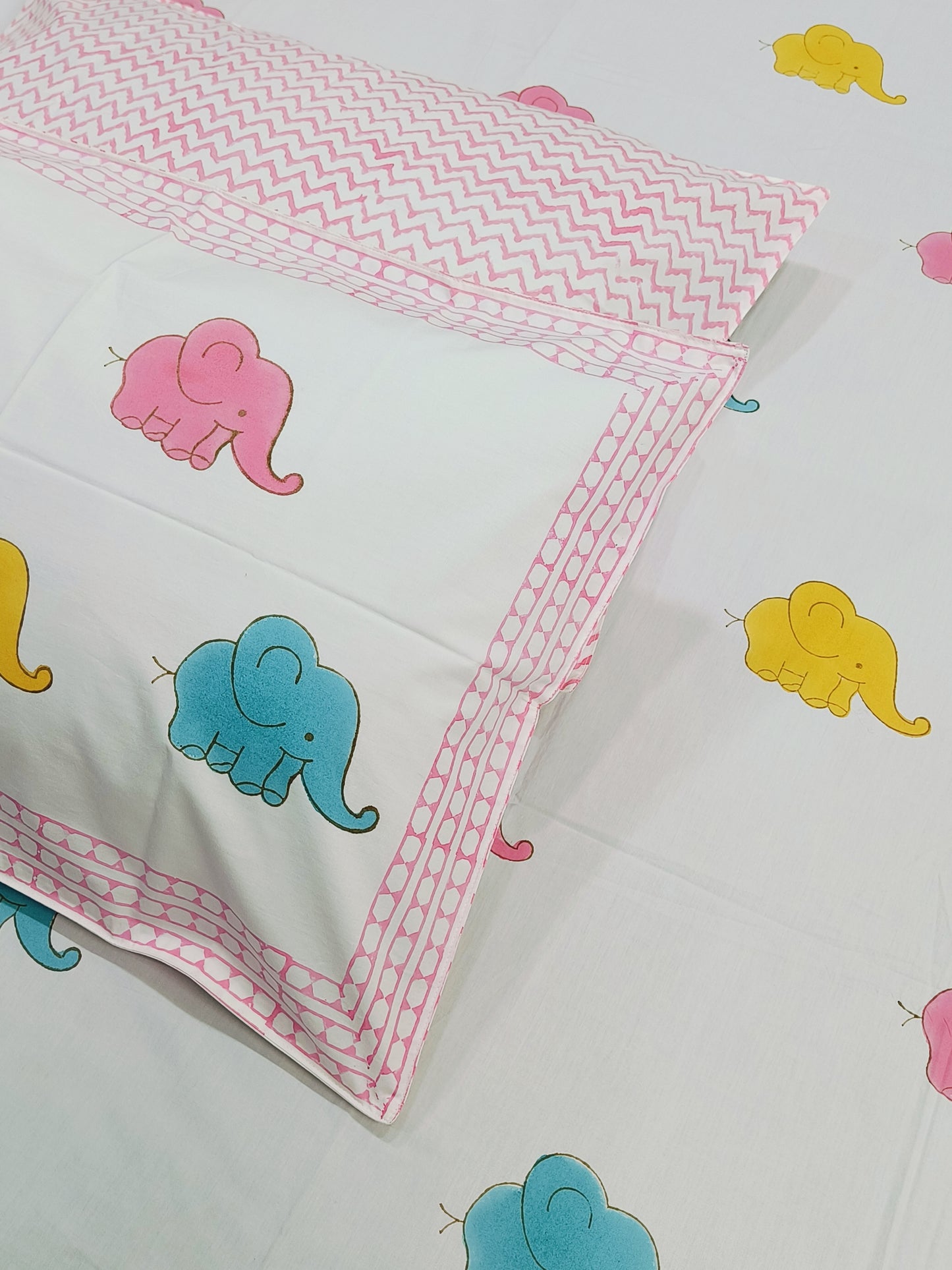 FRESH ARRIVAL Handblock Printed Premium Bedsheets (Dispatch Time 24 Hours)