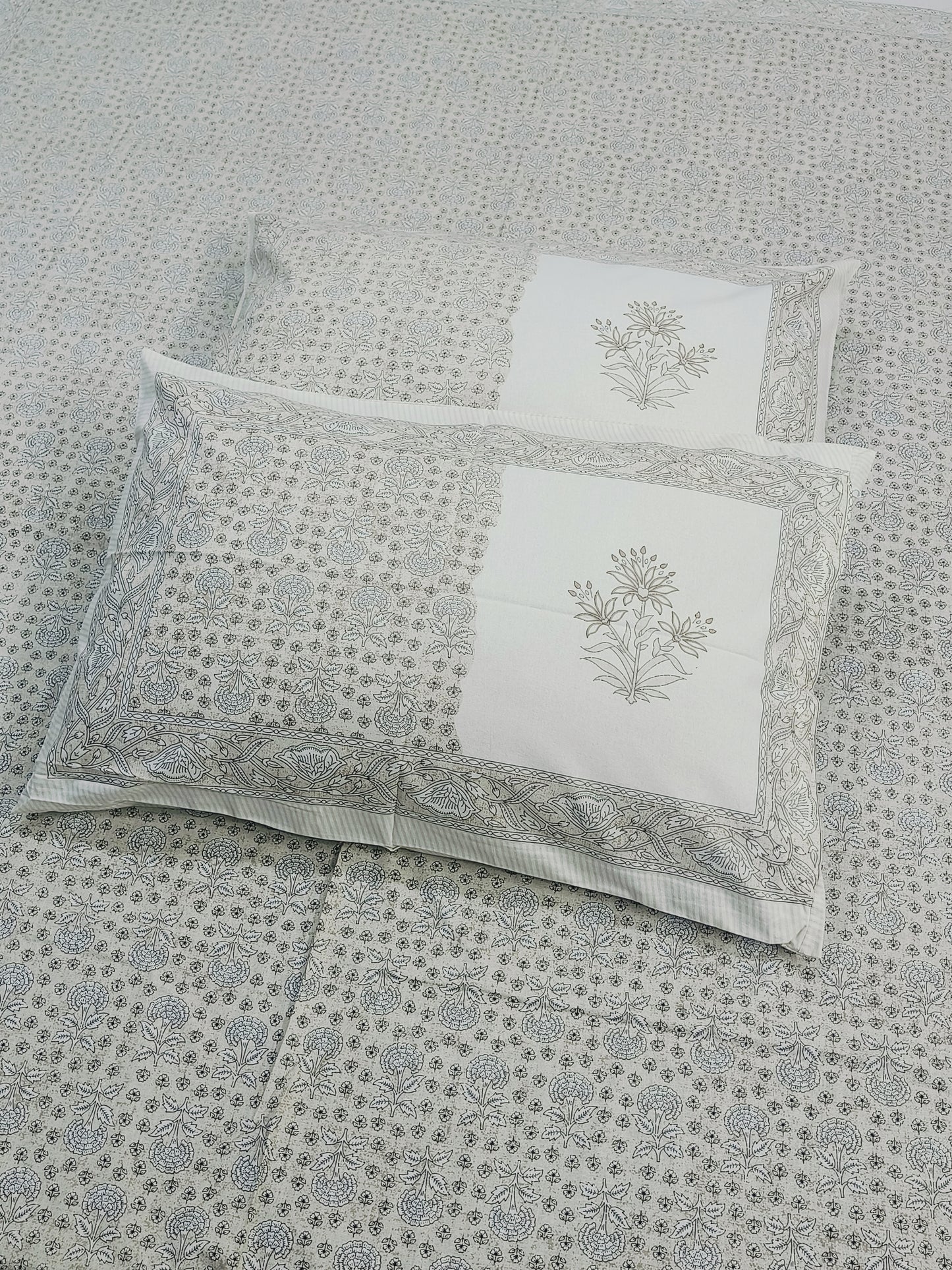 FRESH ARRIVAL! Floral Sadabahaar Bedsheets(Dispatch Time 24 Hours)