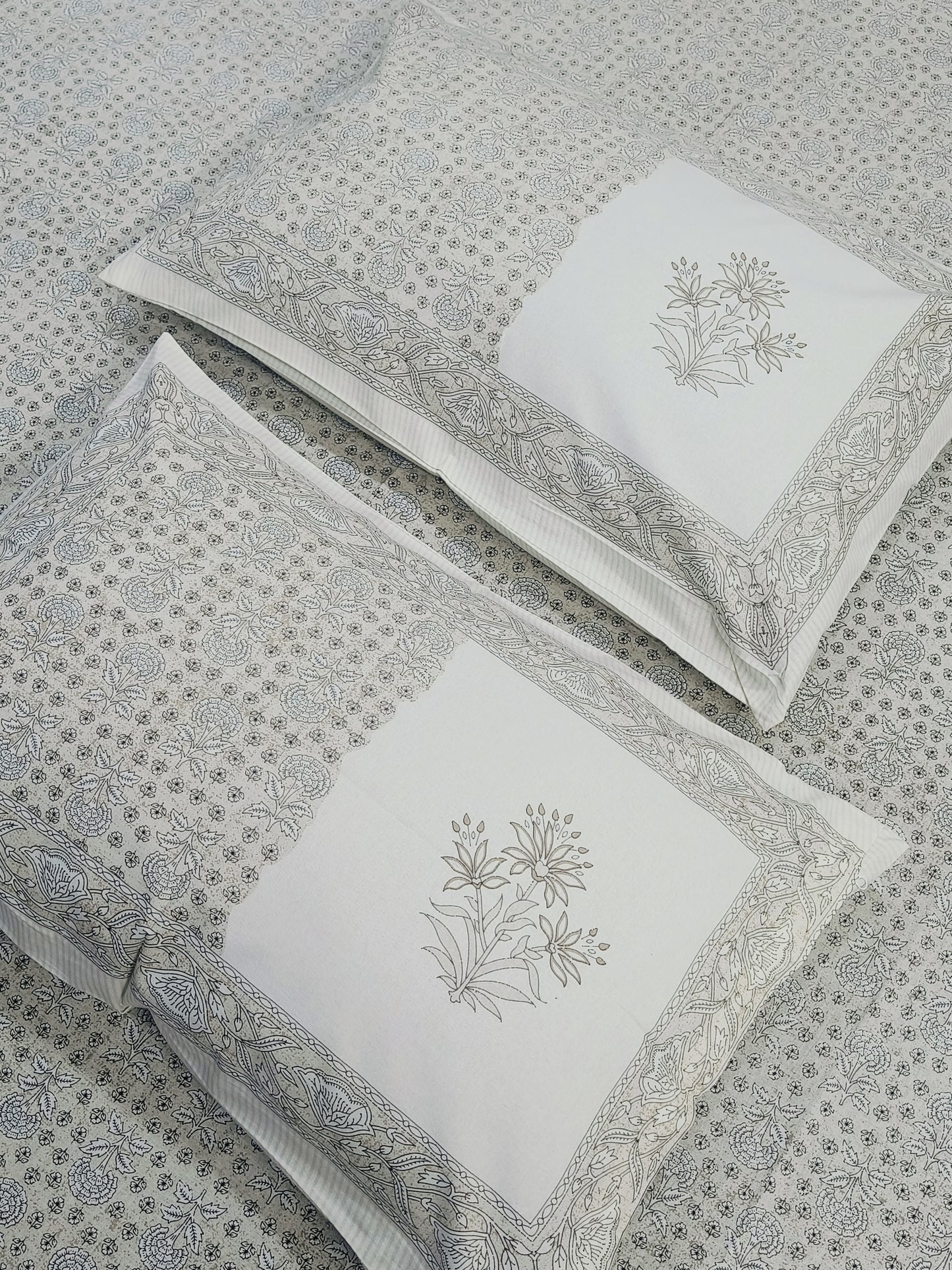 FRESH ARRIVAL! Floral Sadabahaar Bedsheets(Dispatch Time 24 Hours)