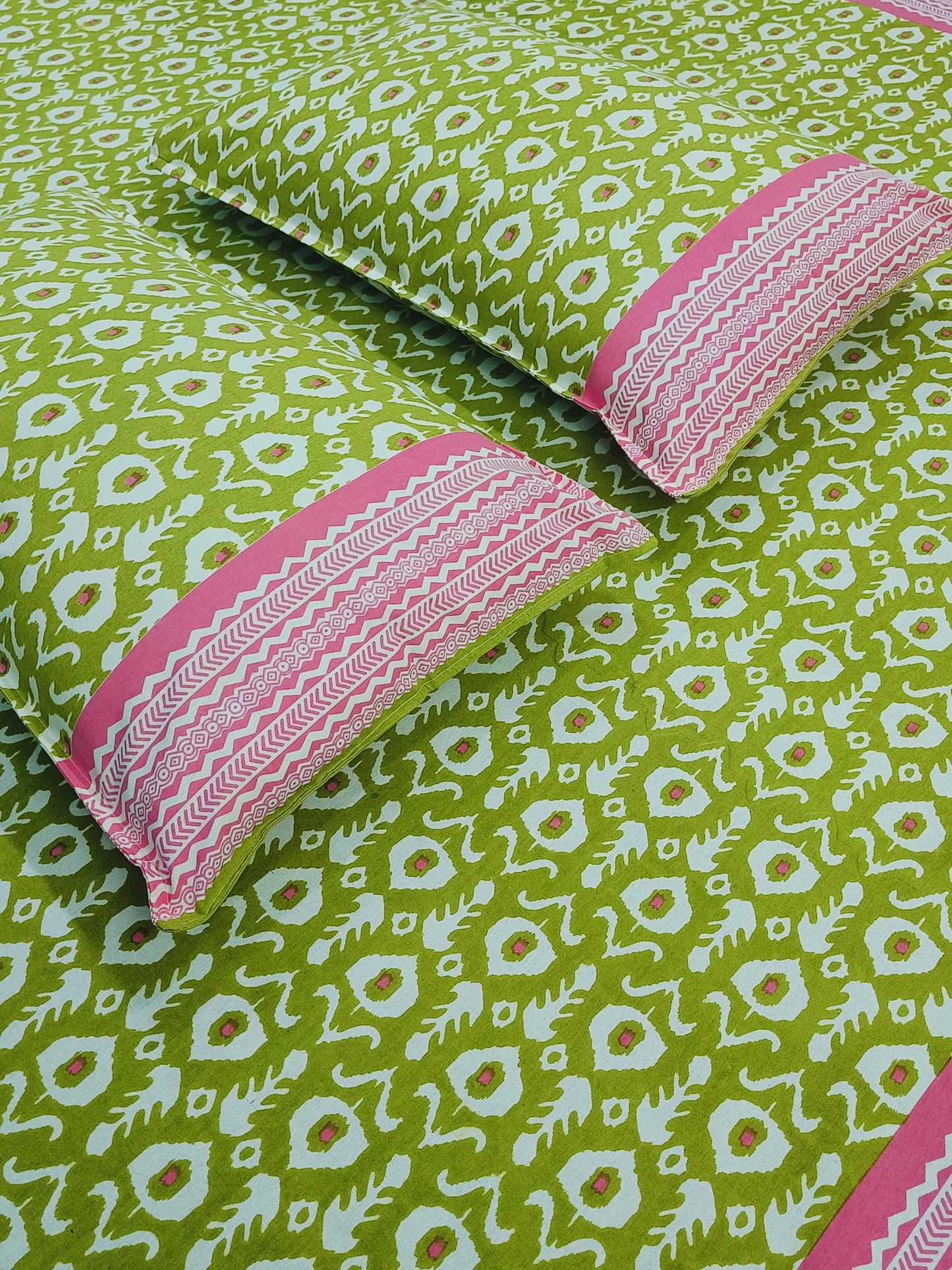 FRESH ARRIVAL! Floral Sadabahaar Bedsheets(Dispatch Time 24 Hours)