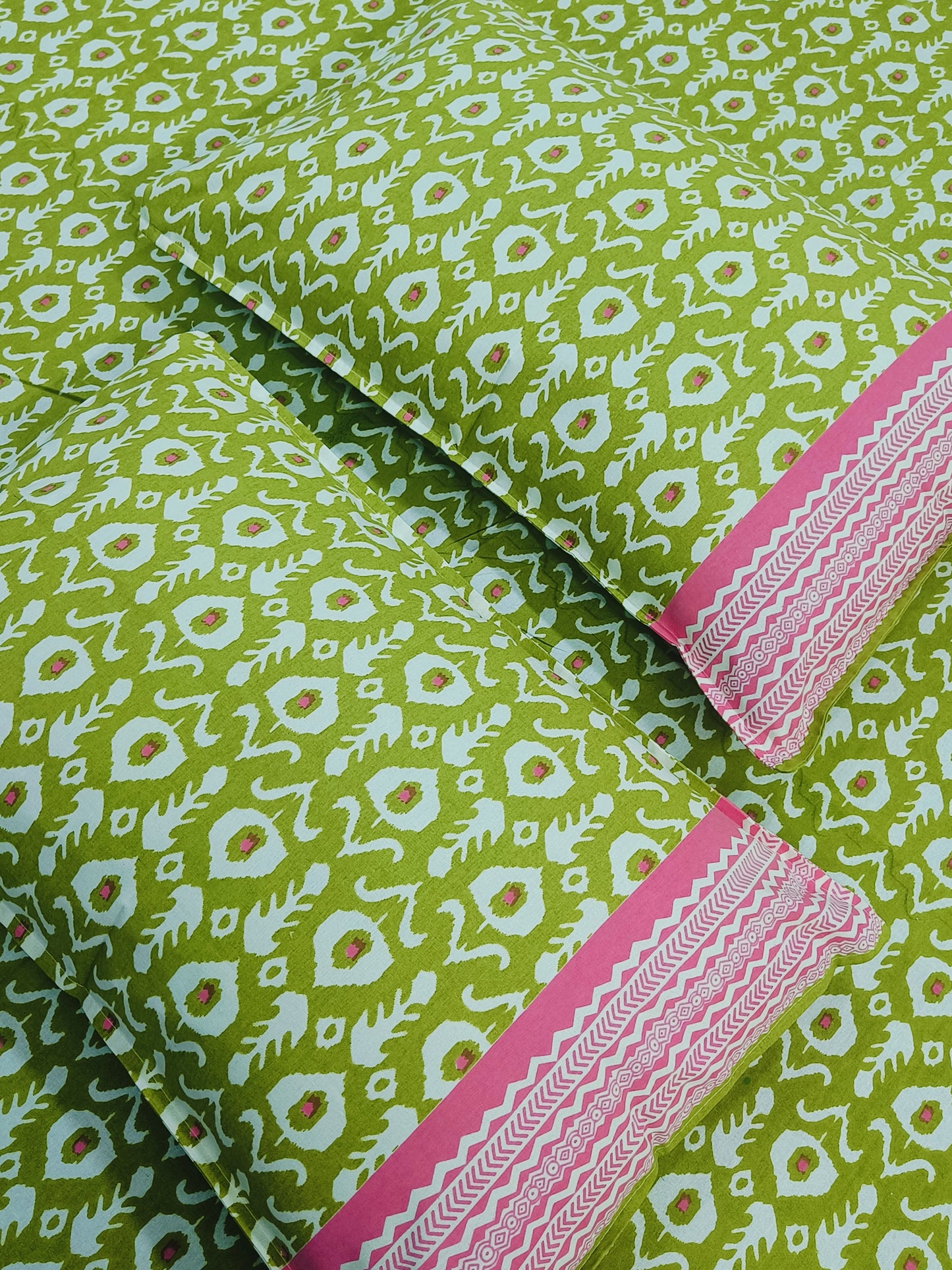 FRESH ARRIVAL! Floral Sadabahaar Bedsheets(Dispatch Time 24 Hours)
