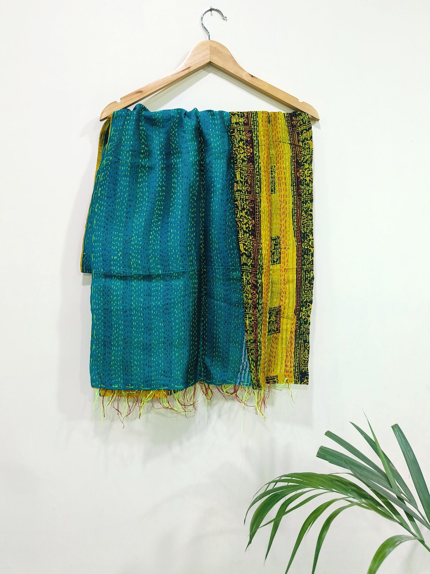 Kantha Stoles