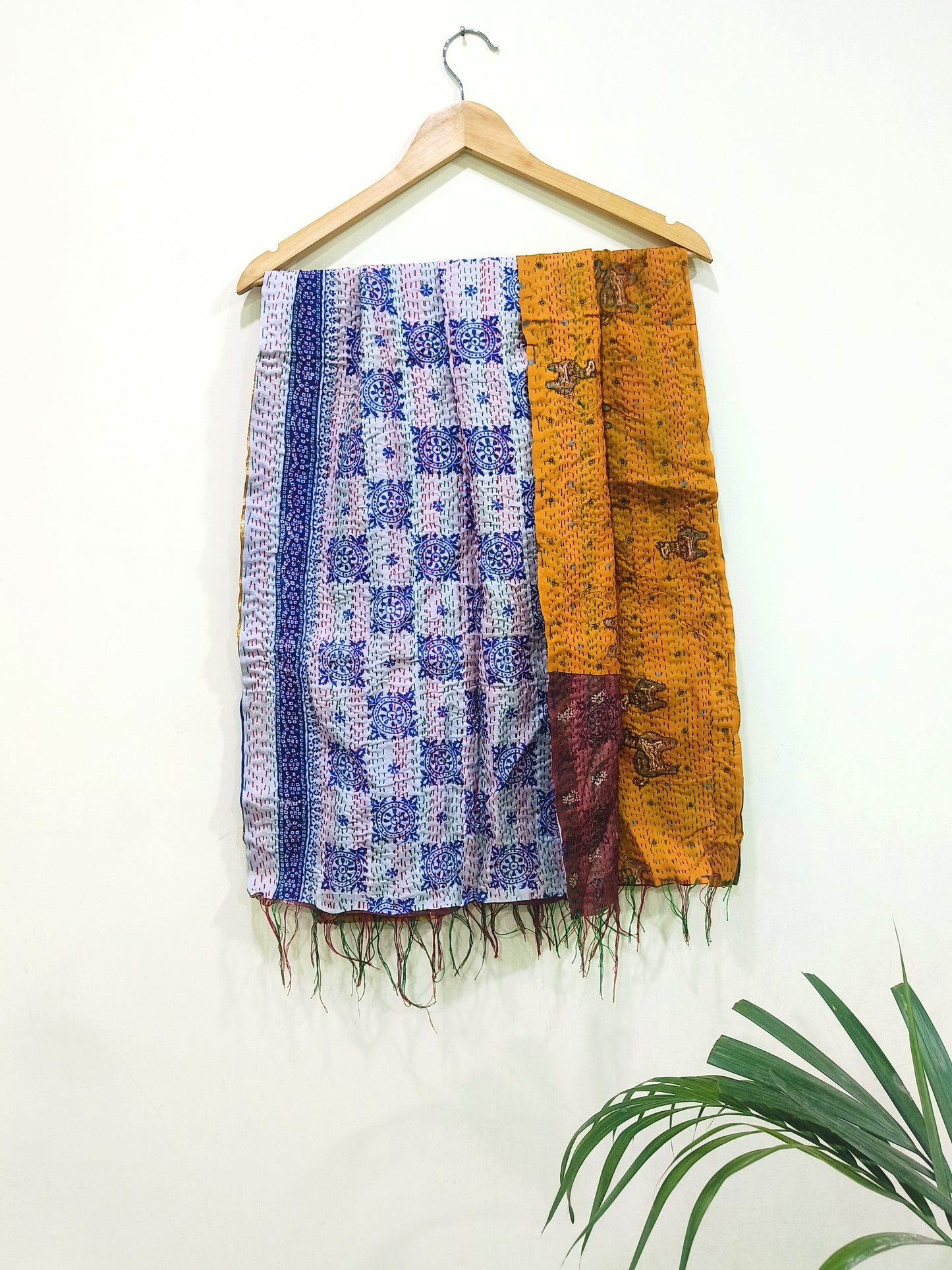 Kantha Dupatta